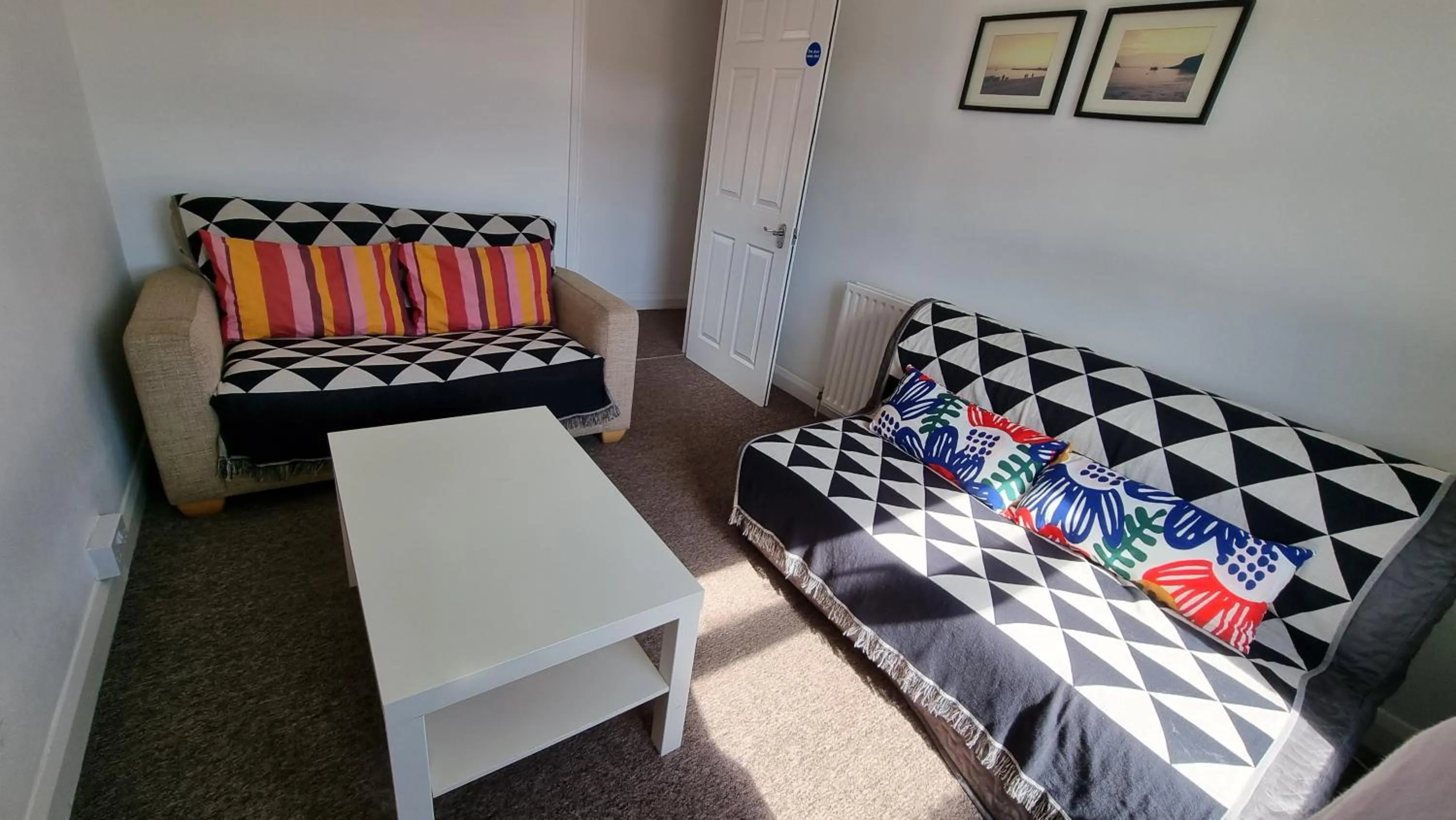 Bedroom, Bed in Beachcomber Holiday Apartments