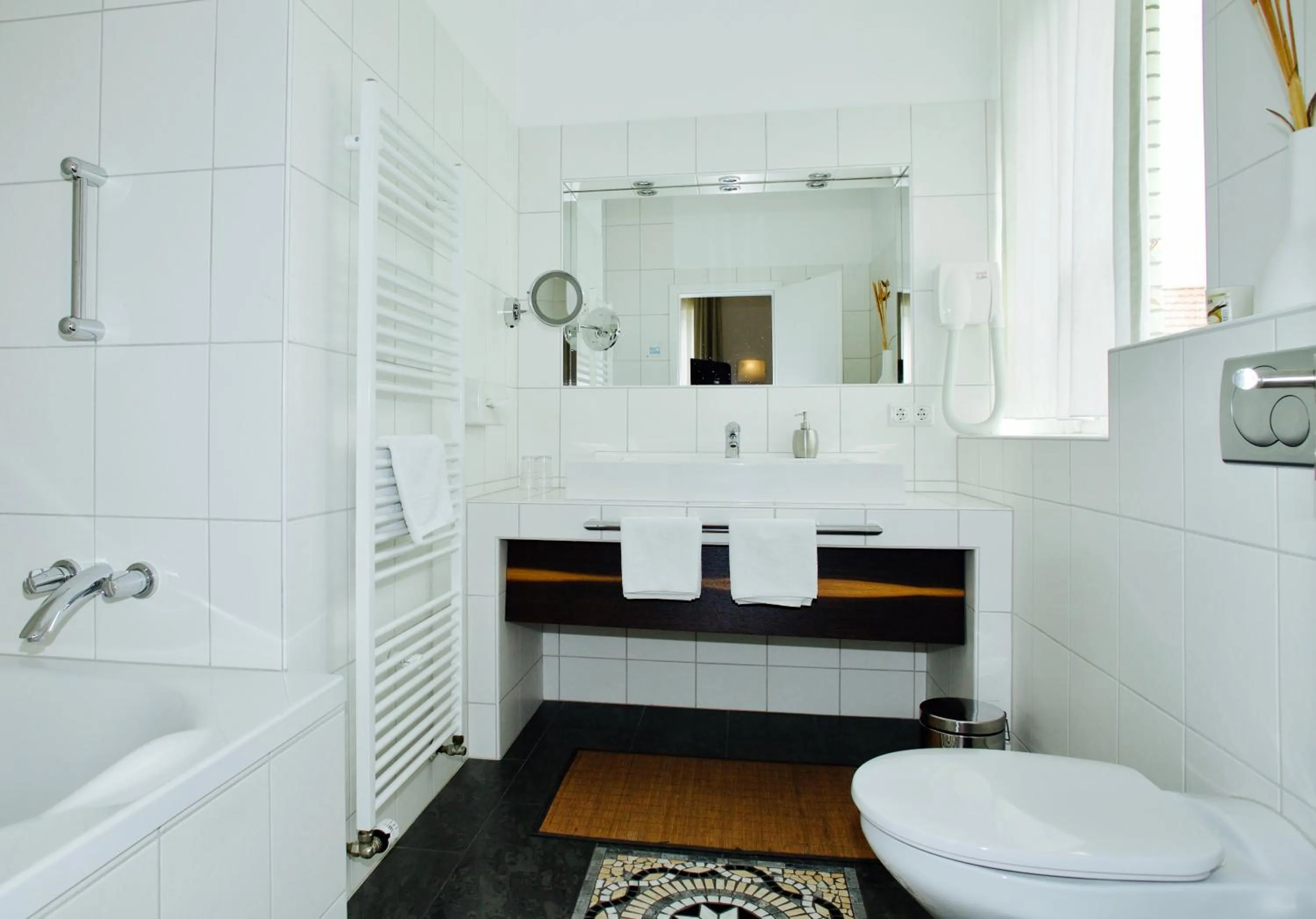 Bathroom in Hotel Zur Wartburg