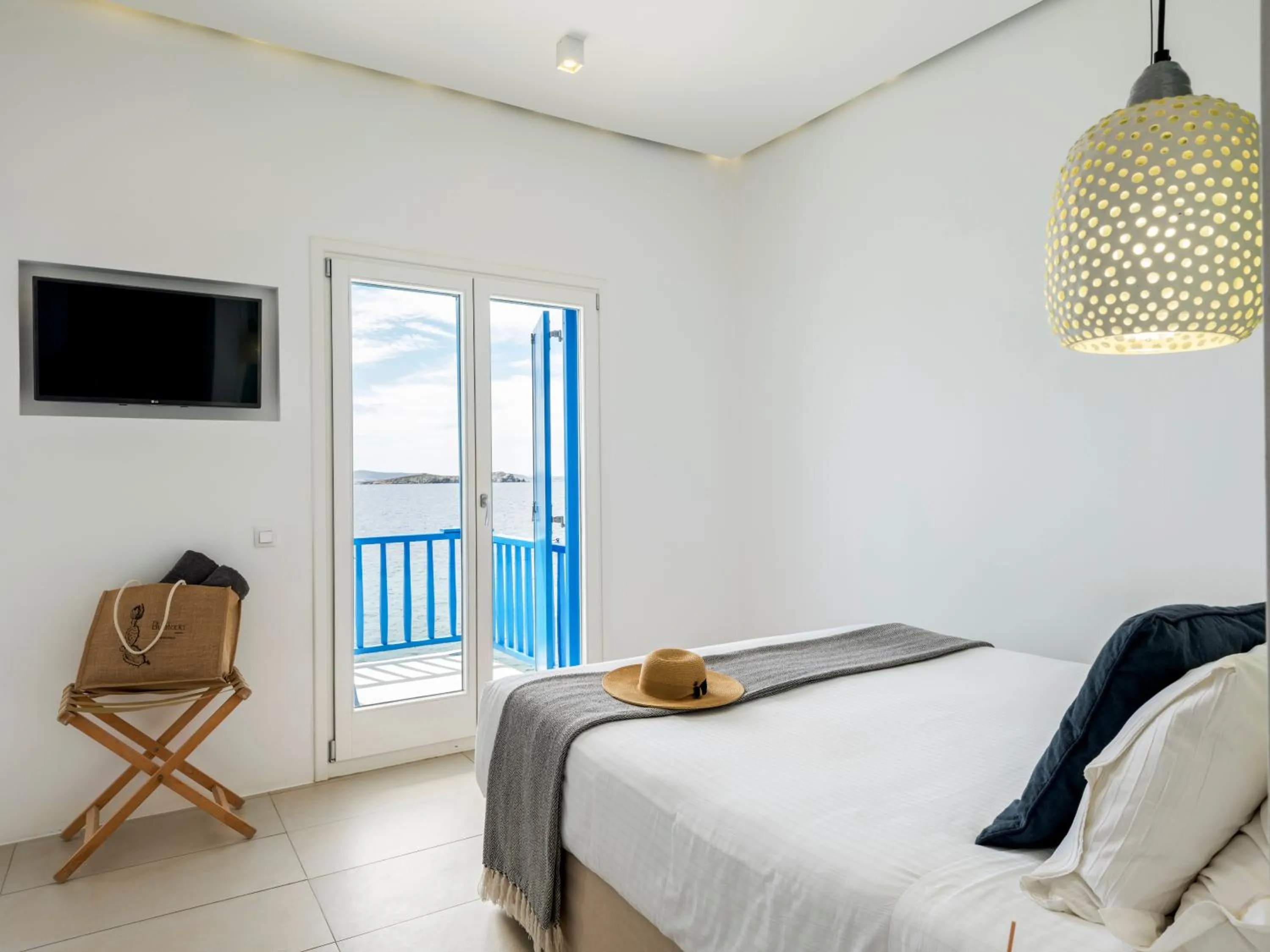 Bed in Bluetopia Suites