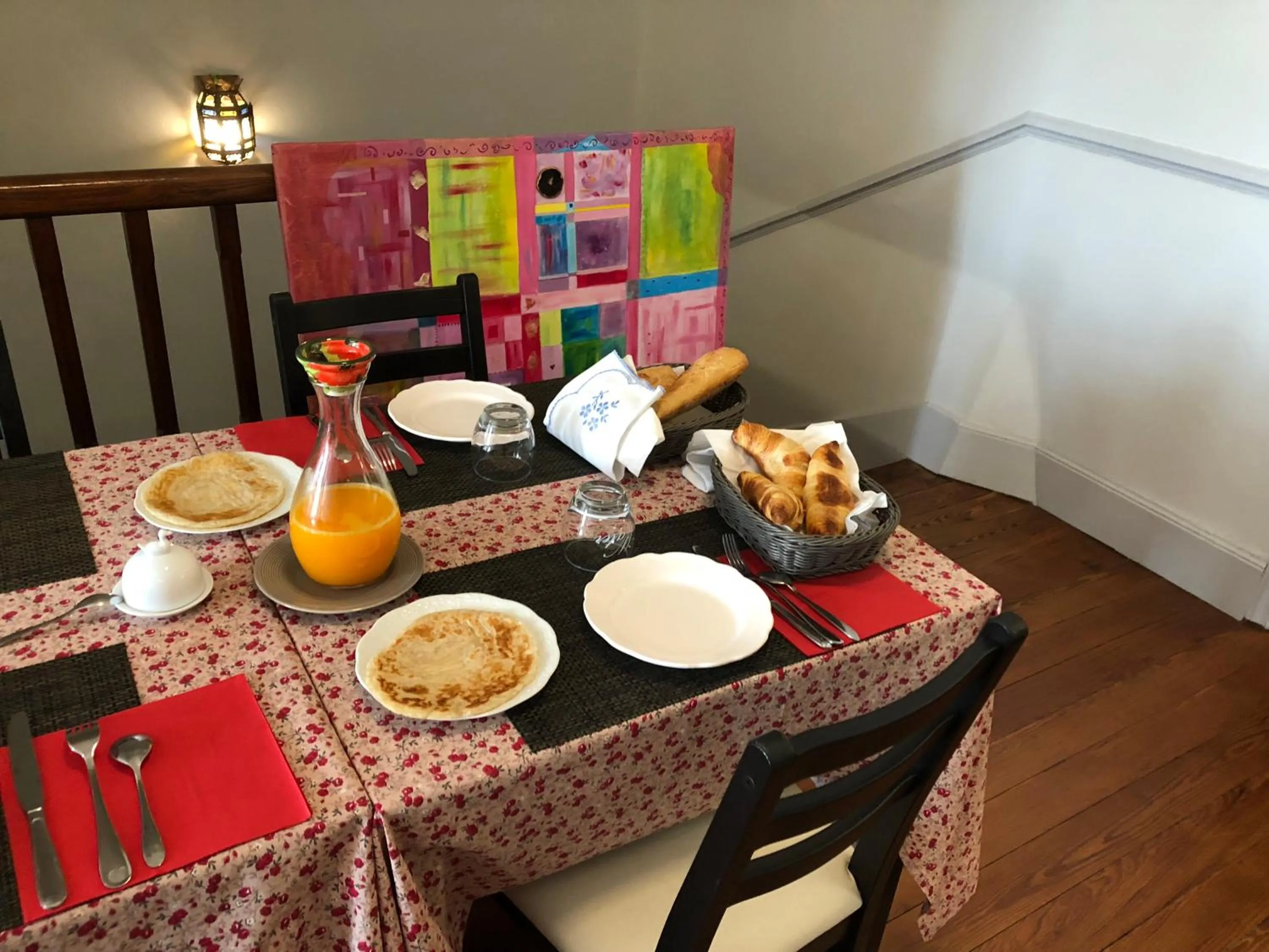 Food close-up in Gentil'Home - Toulouse B&B Prestige