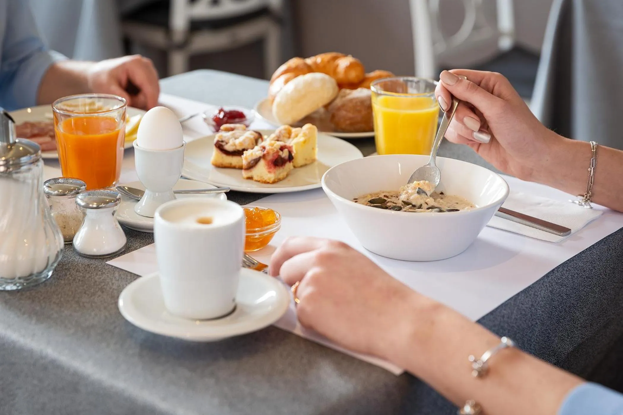 Breakfast in Hotel Du Lac