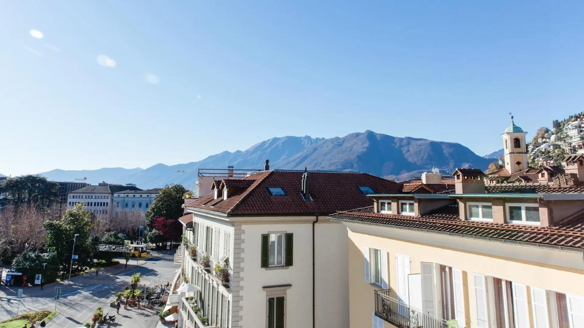 Mountain view in Hotel Du Lac