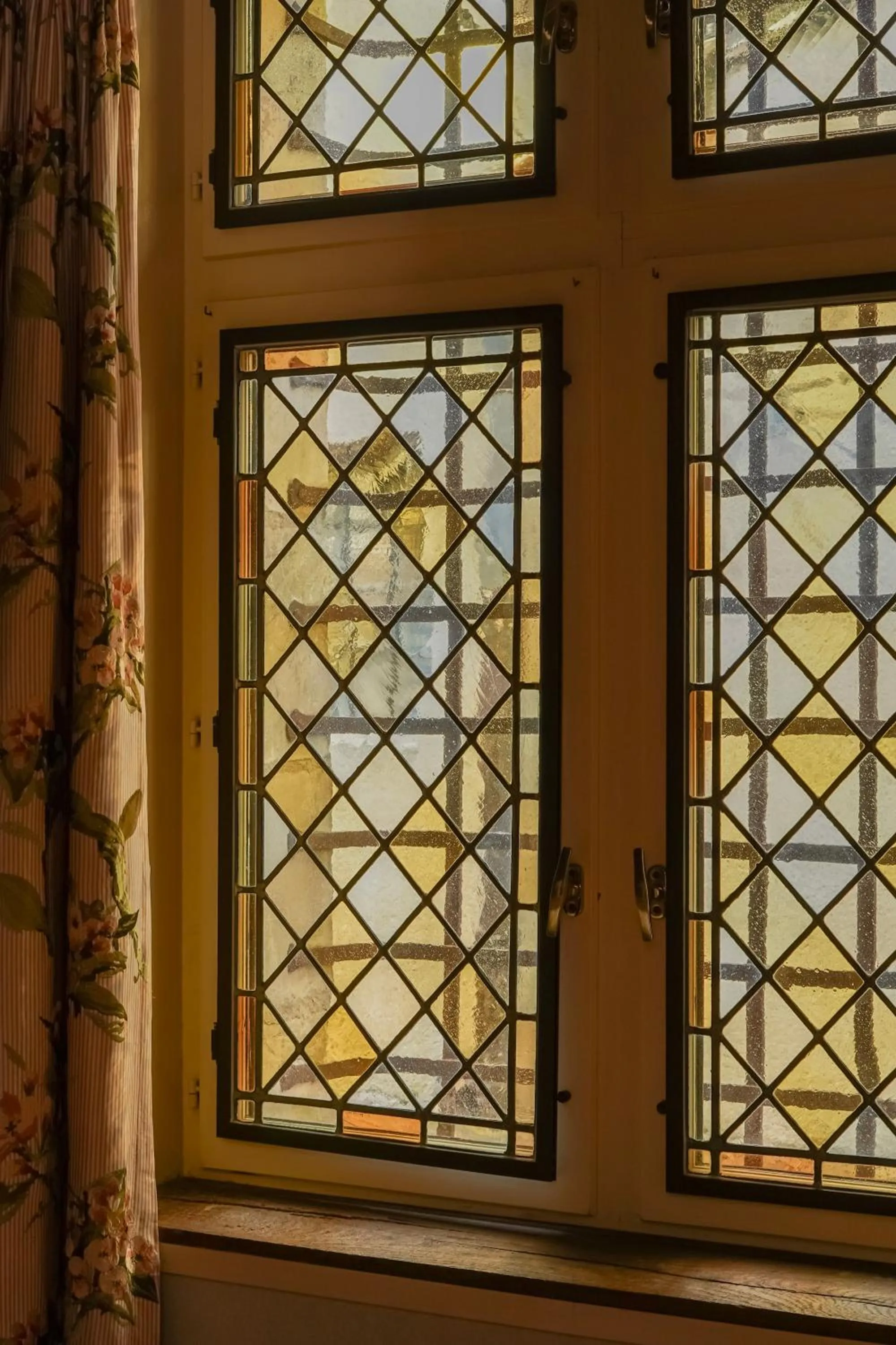 Bedroom in L'Absinthe Hôtel