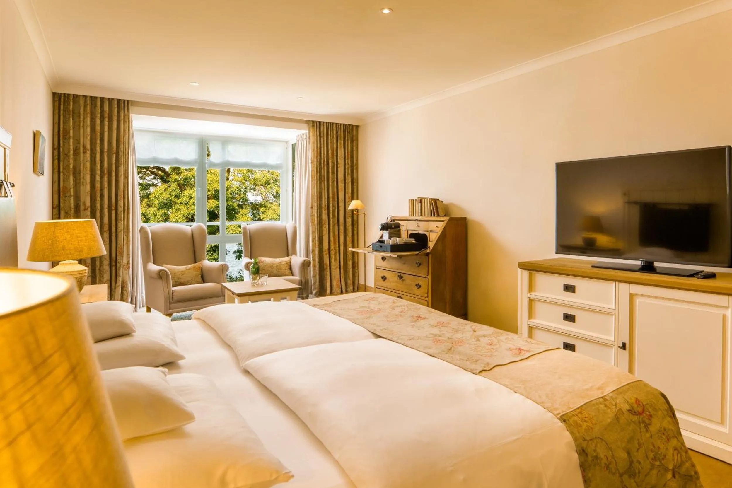 Photo of the whole room, Bed in Alter Meierhof Glücksburg