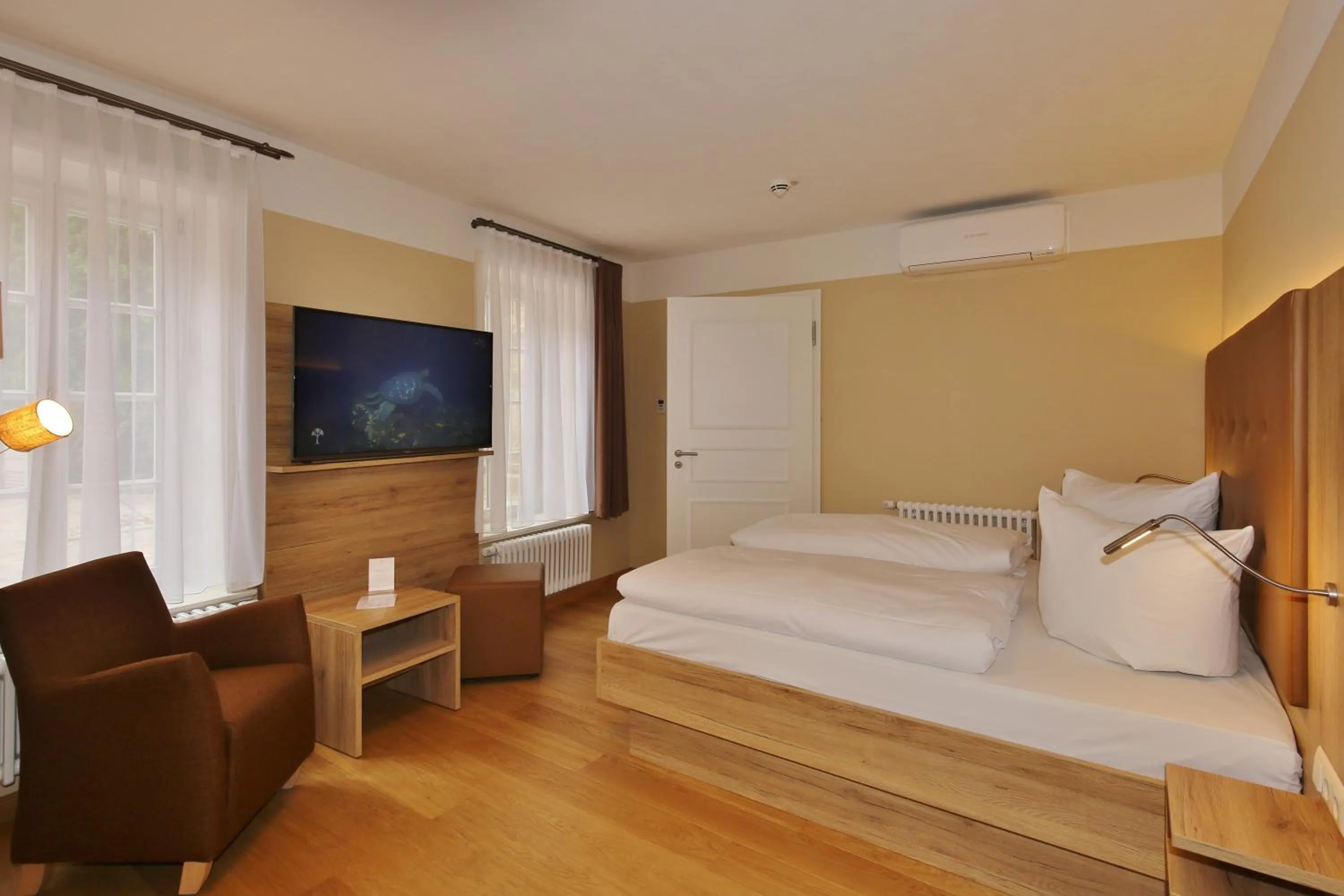 Photo of the whole room, Bed in Hotel Theophano