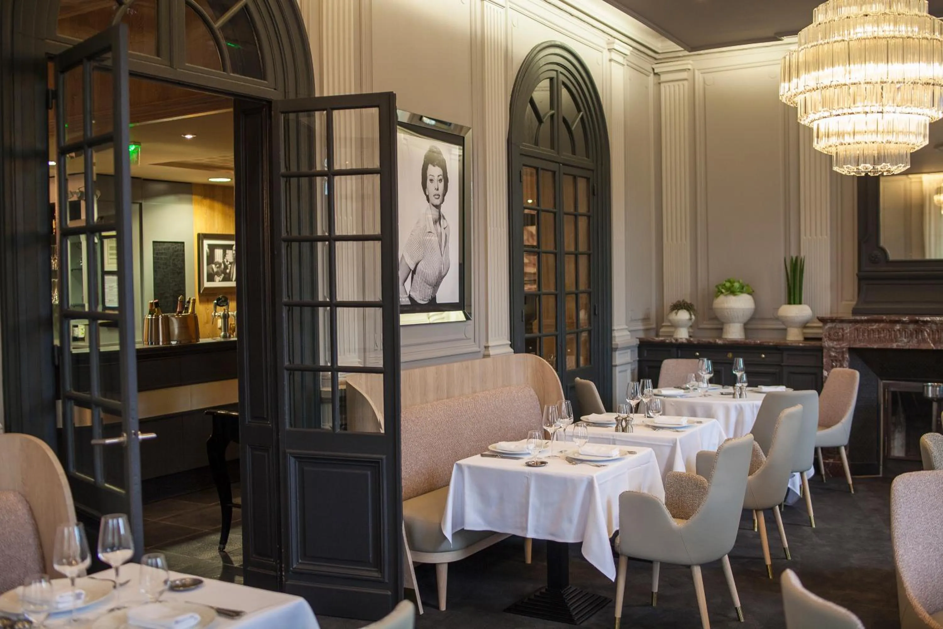 The Originals Boutique, La Maison Rouge, Lens Ouest