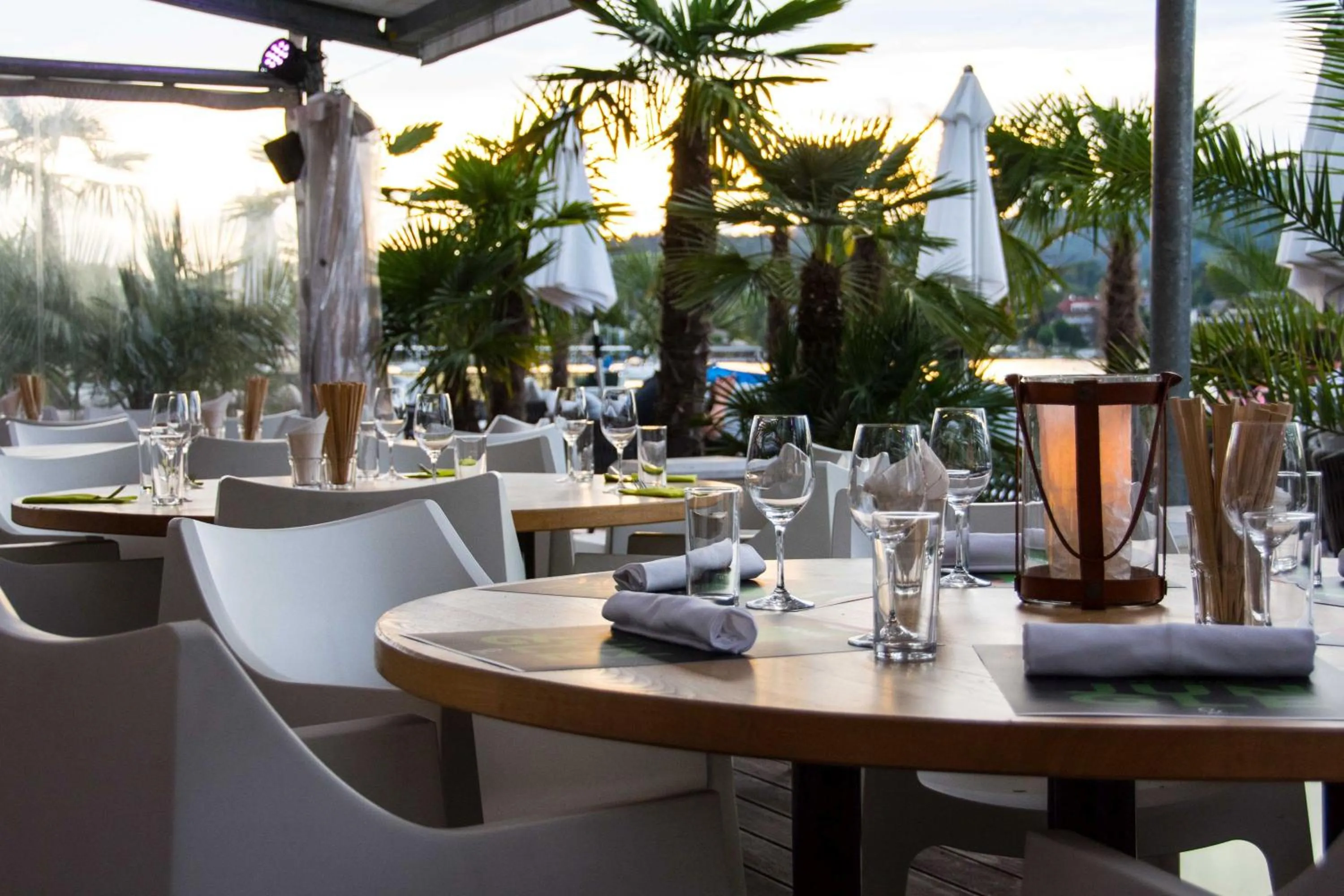 Restaurant/places to eat in Hotel Eden Park