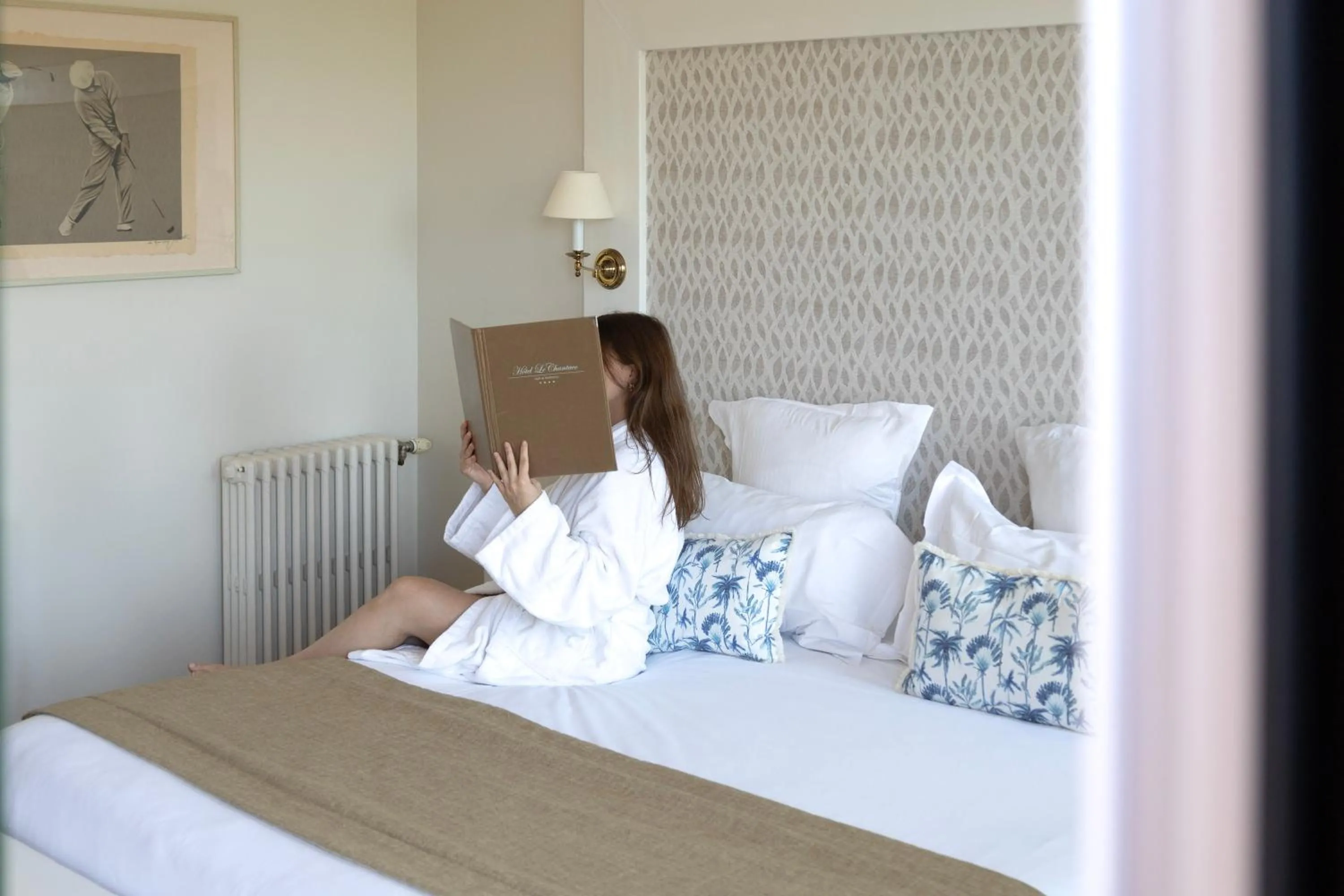 Bed in Hôtel Chantaco Golf & Wellness