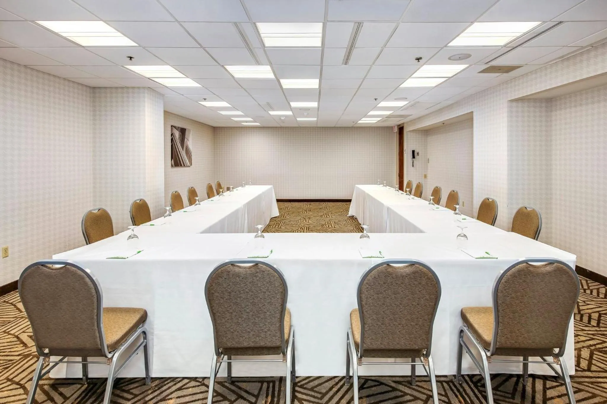 Meeting/conference room in Holiday Inn Washington Capitol-National Mall by IHG