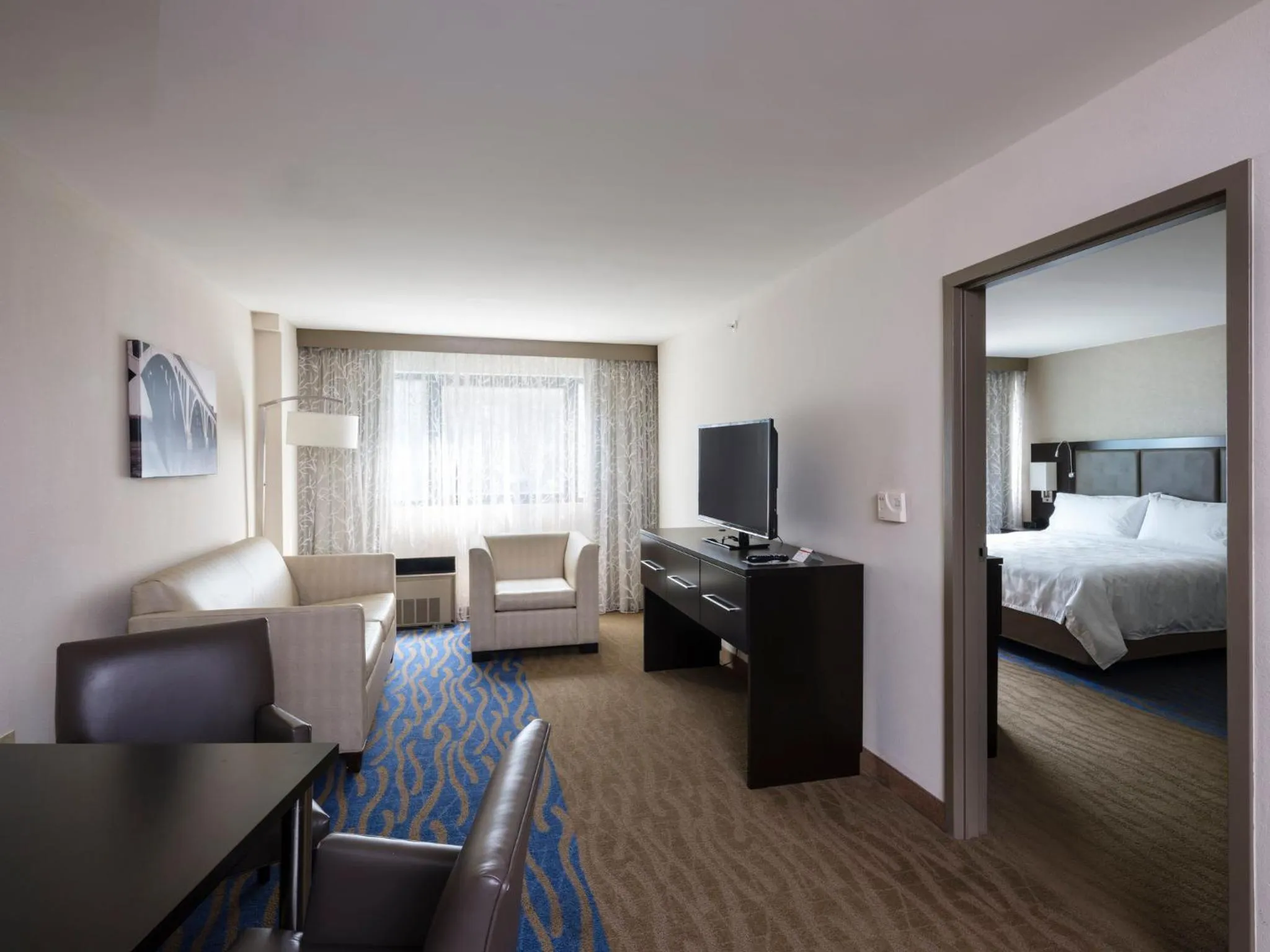 Bedroom, Bed in Holiday Inn Washington Capitol-National Mall by IHG