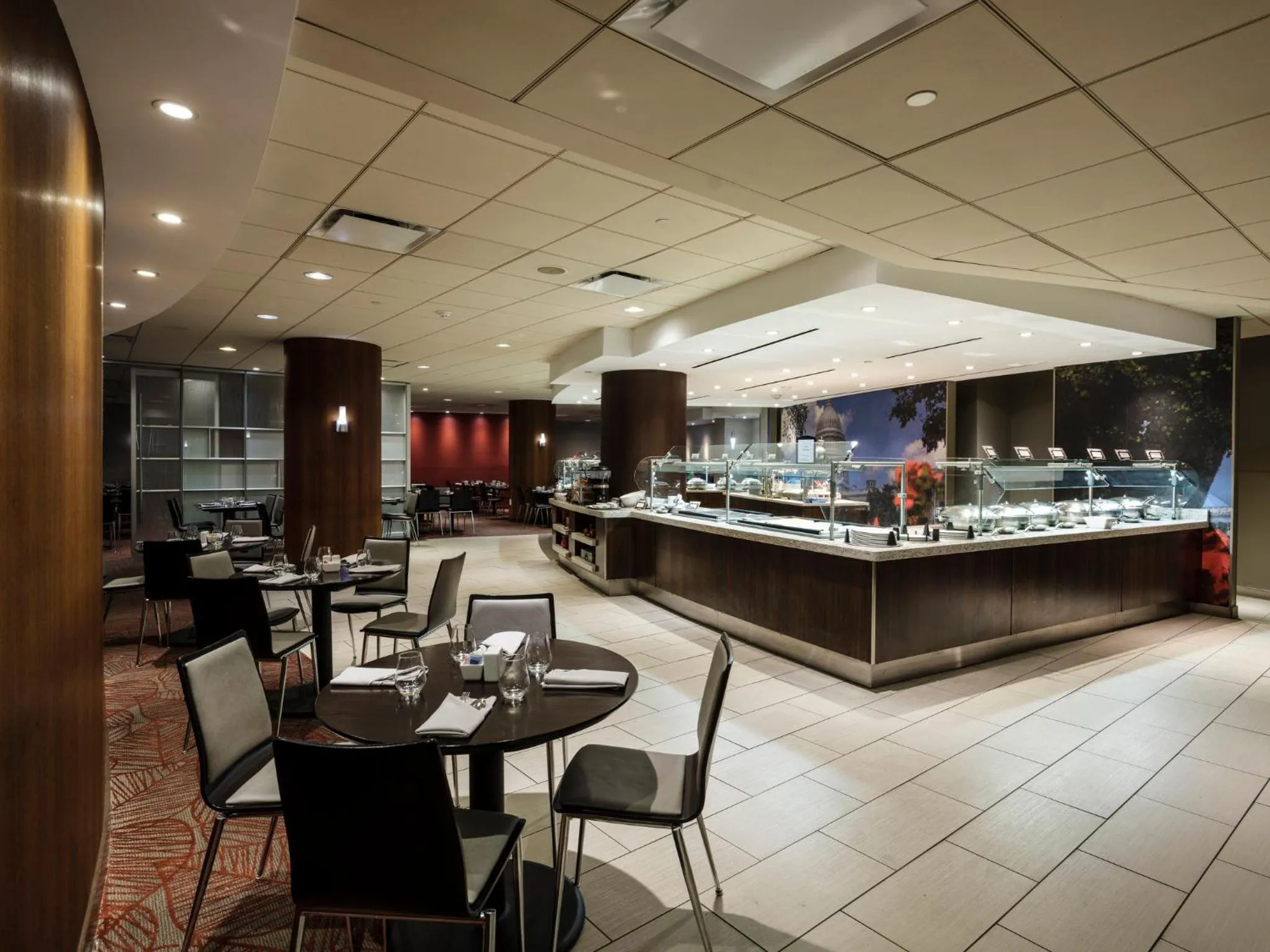 Restaurant/places to eat in Holiday Inn Washington Capitol-National Mall by IHG