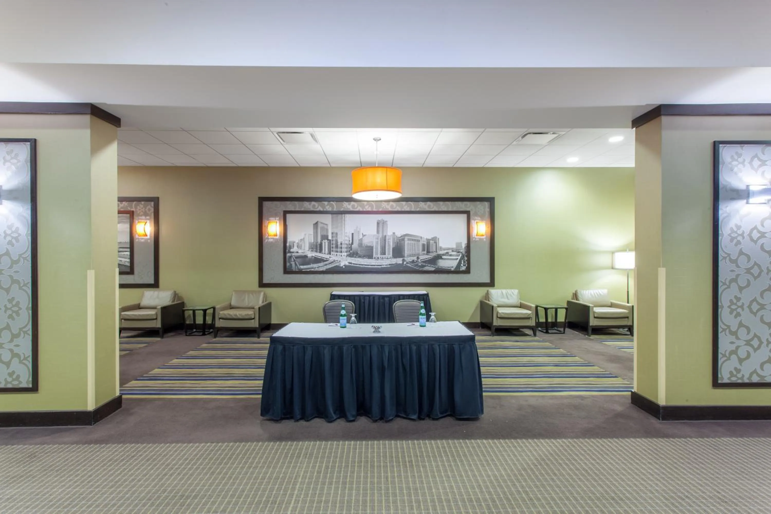 Meeting/conference room in Crowne Plaza Chicago O'Hare Hotel & Conference Center by IHG