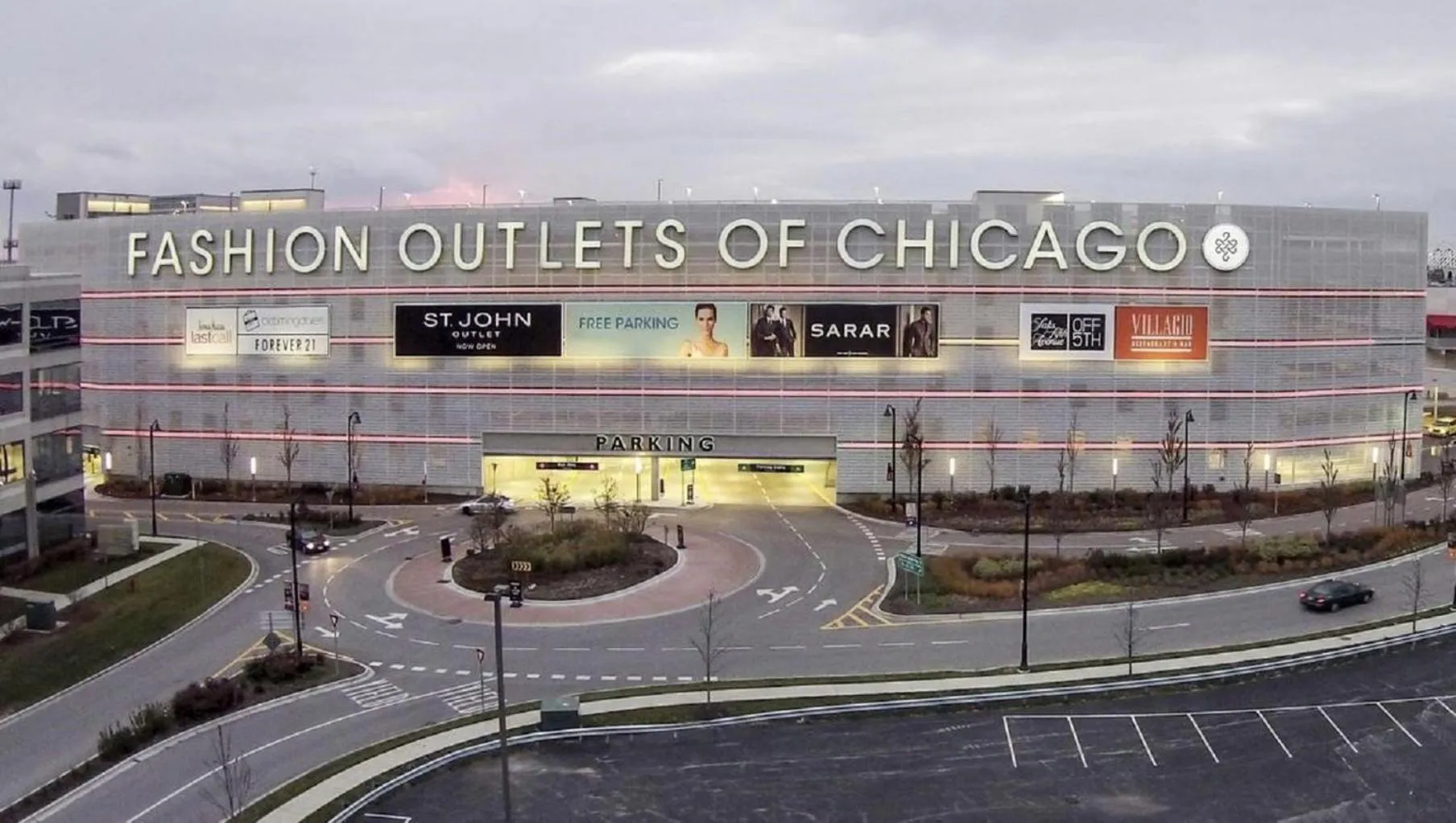 Nearby landmark in Crowne Plaza Chicago O'Hare Hotel & Conference Center by IHG