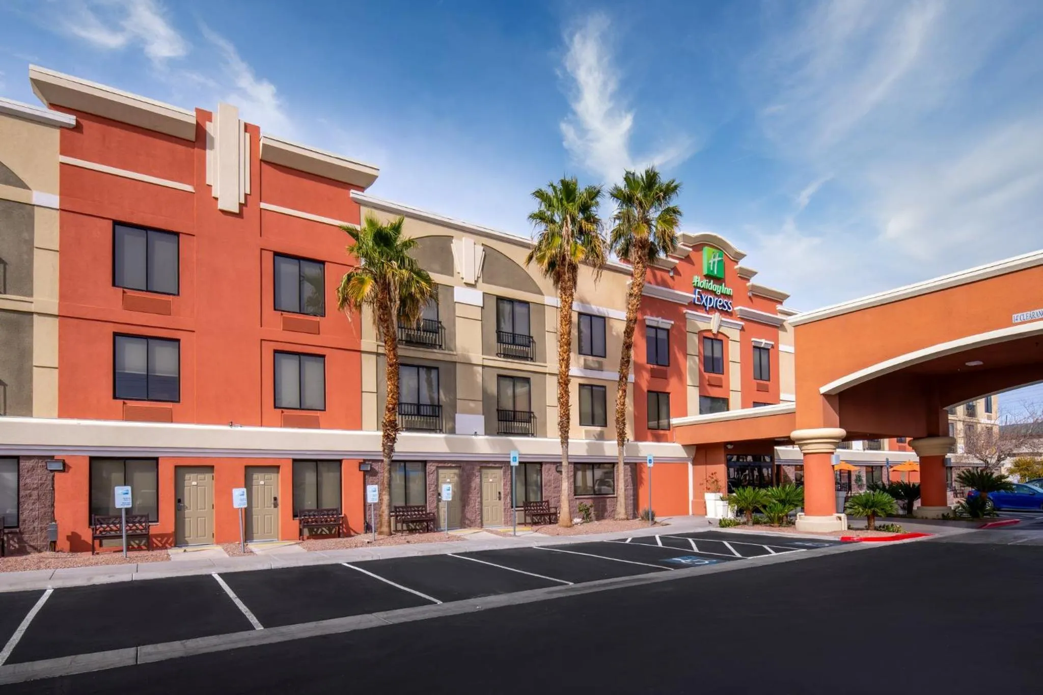Property building in Holiday Inn Express Hotel and Suites - Henderson by IHG
