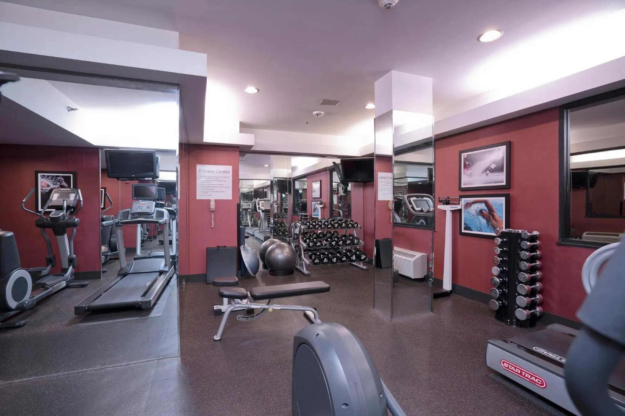 Fitness centre/facilities in Holiday Inn Washington-Central/White House by IHG