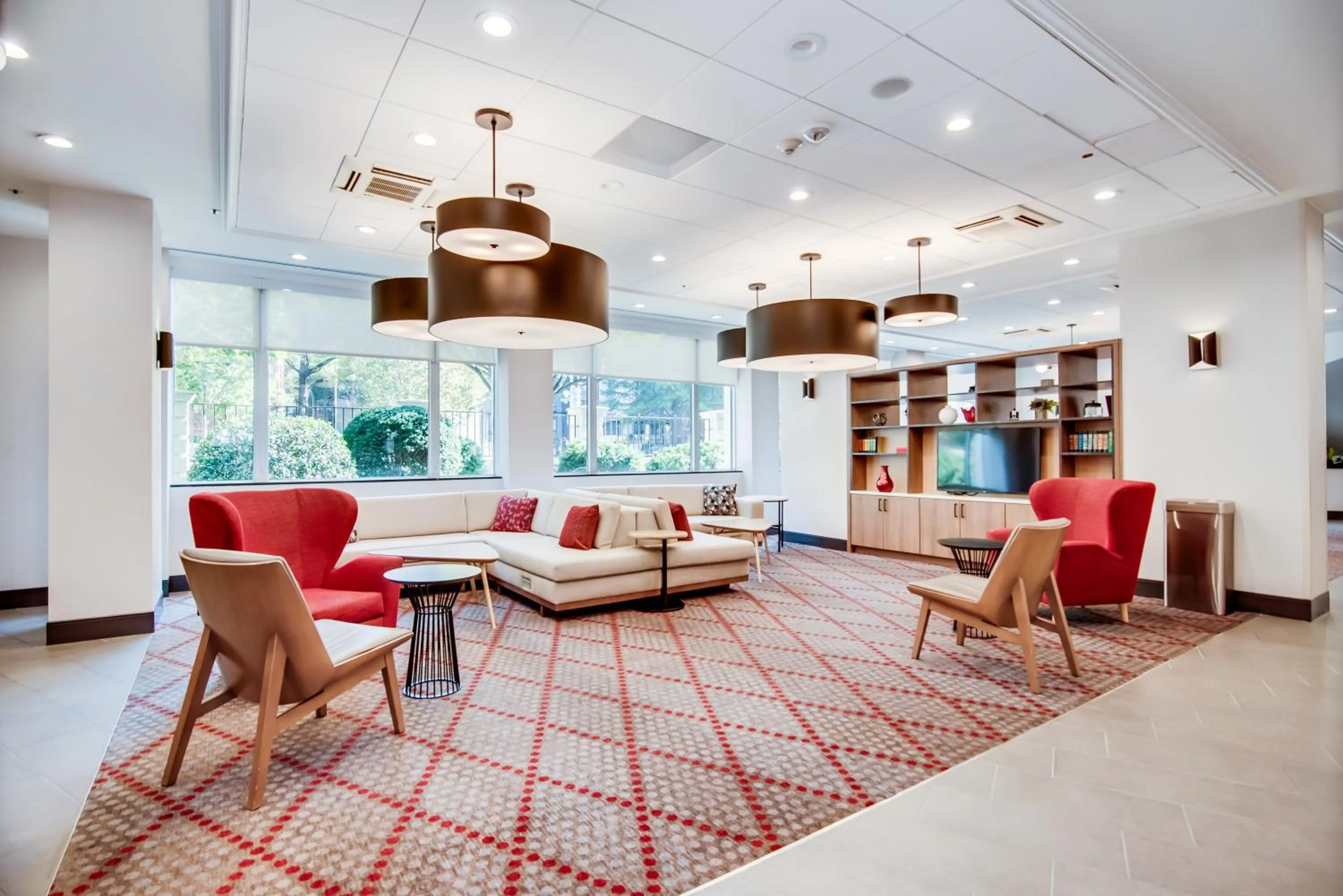 Lobby or reception in Holiday Inn Washington-Central/White House by IHG