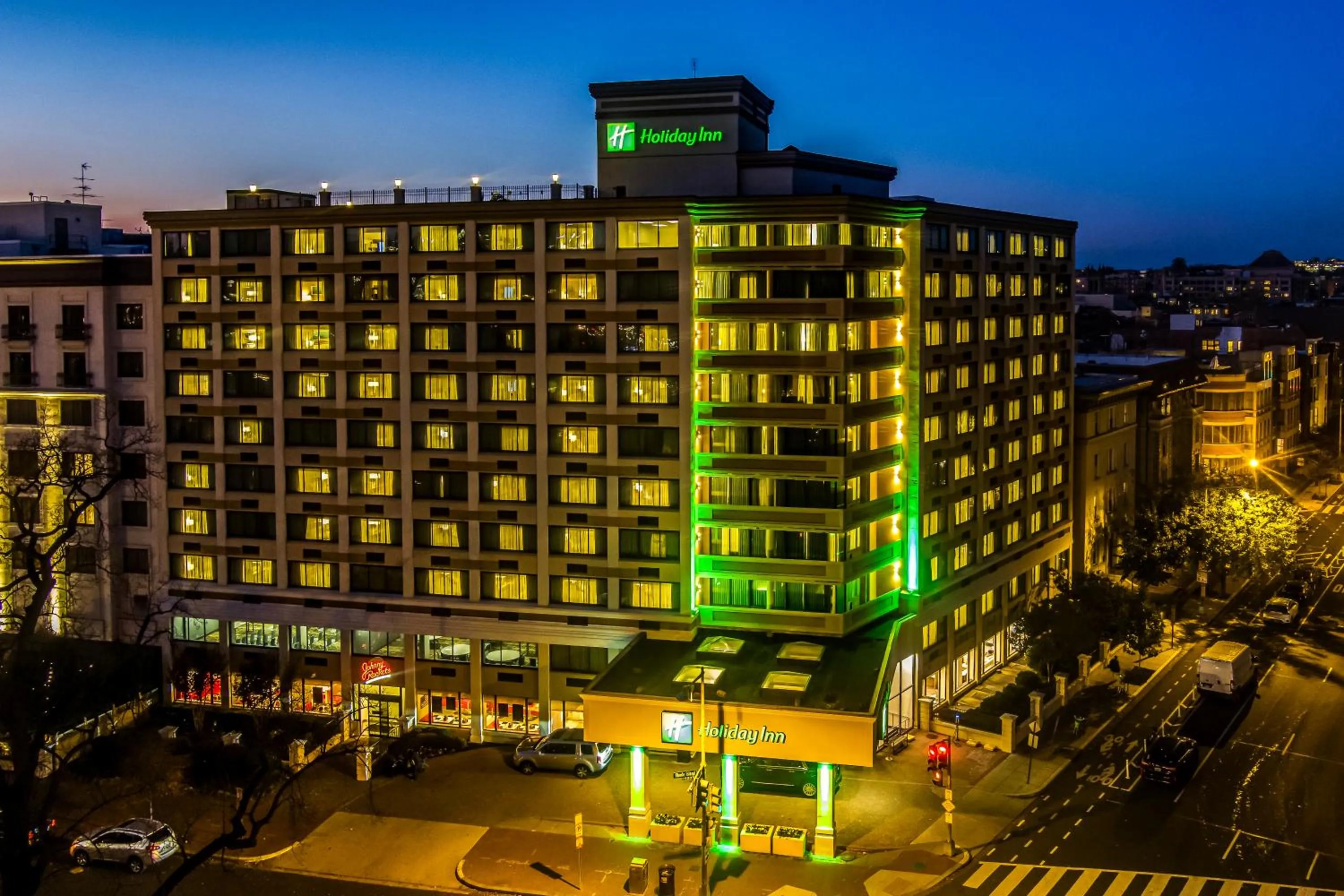 Night in Holiday Inn Washington-Central/White House by IHG