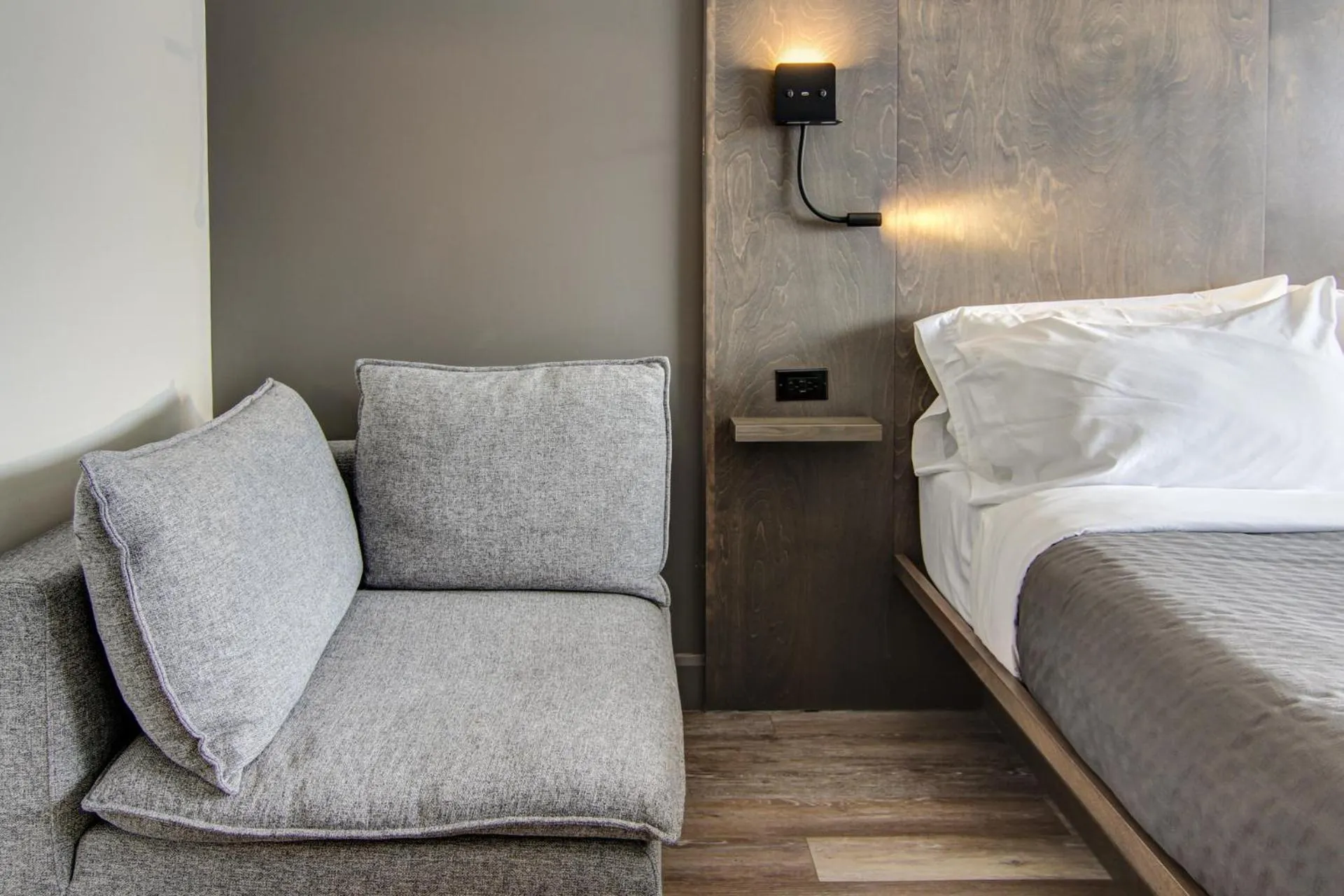 Bed in Hôtel-Motel Normandin Alma