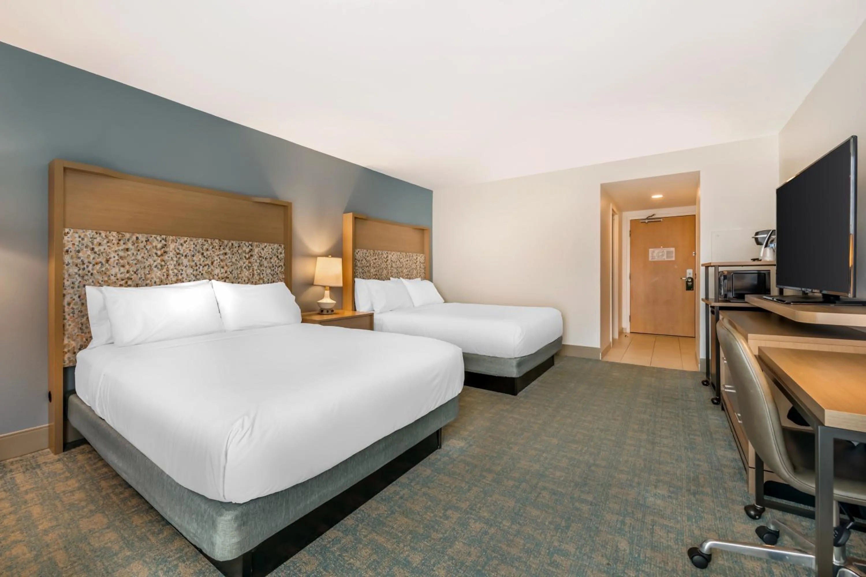 Photo of the whole room, Bed in Holiday Inn Orlando – Disney Springs® Area by IHG