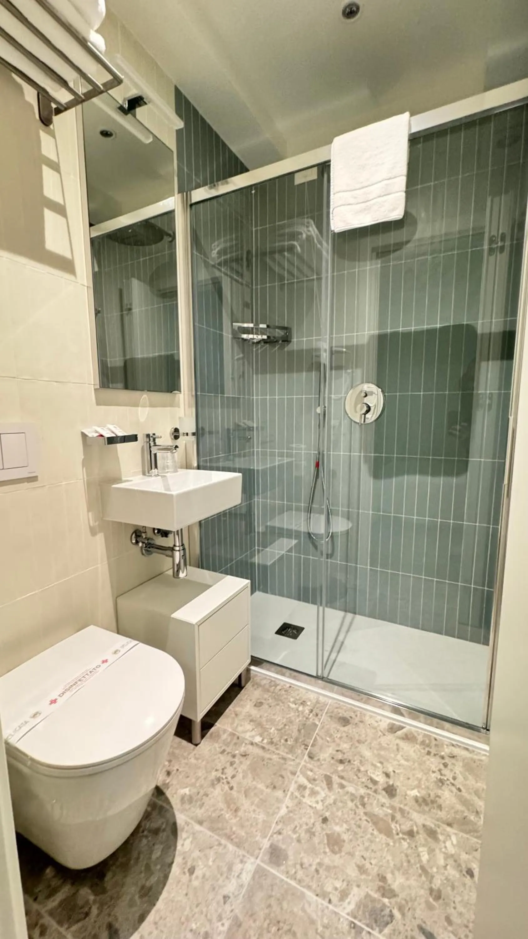 Bathroom in Hotel Cristina