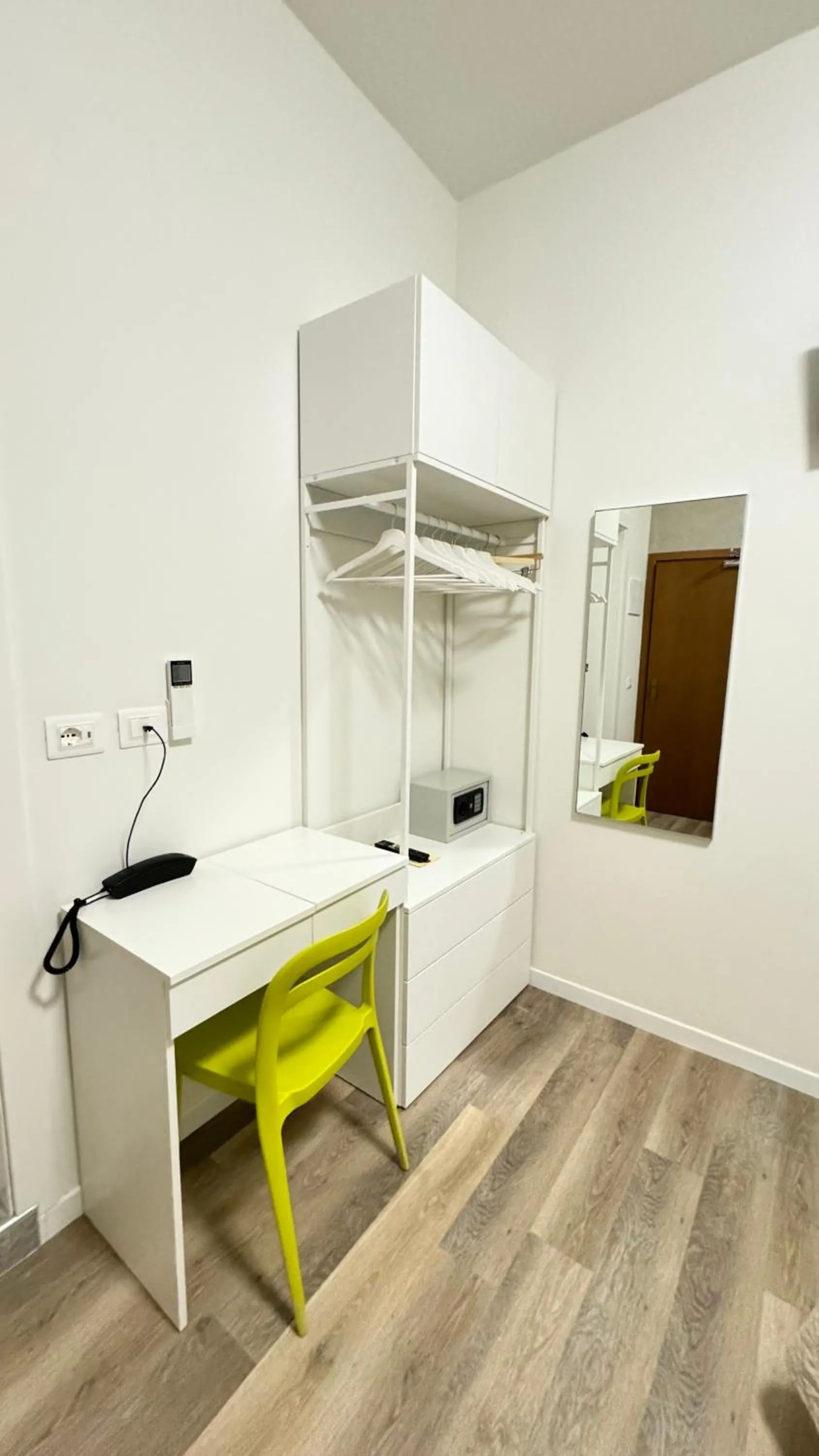 furniture in Hotel Cristina