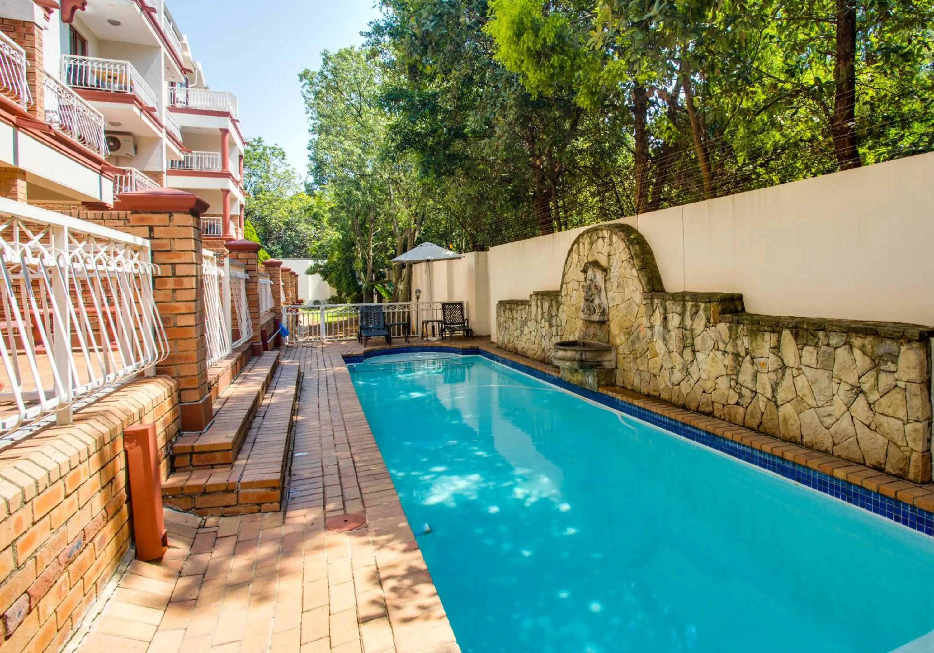 Swimming pool in Sandton Times Square