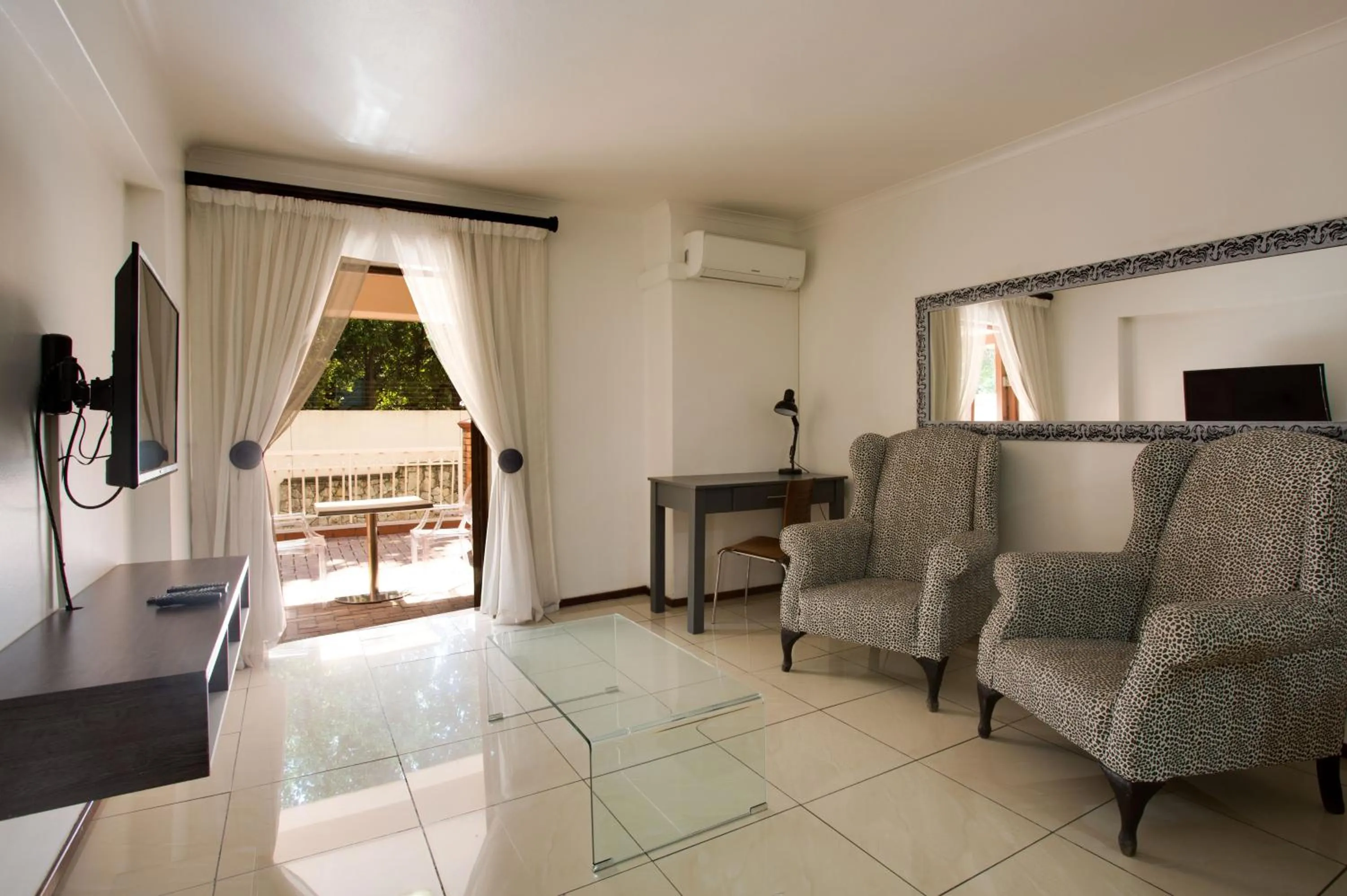 TV and multimedia in Sandton Times Square