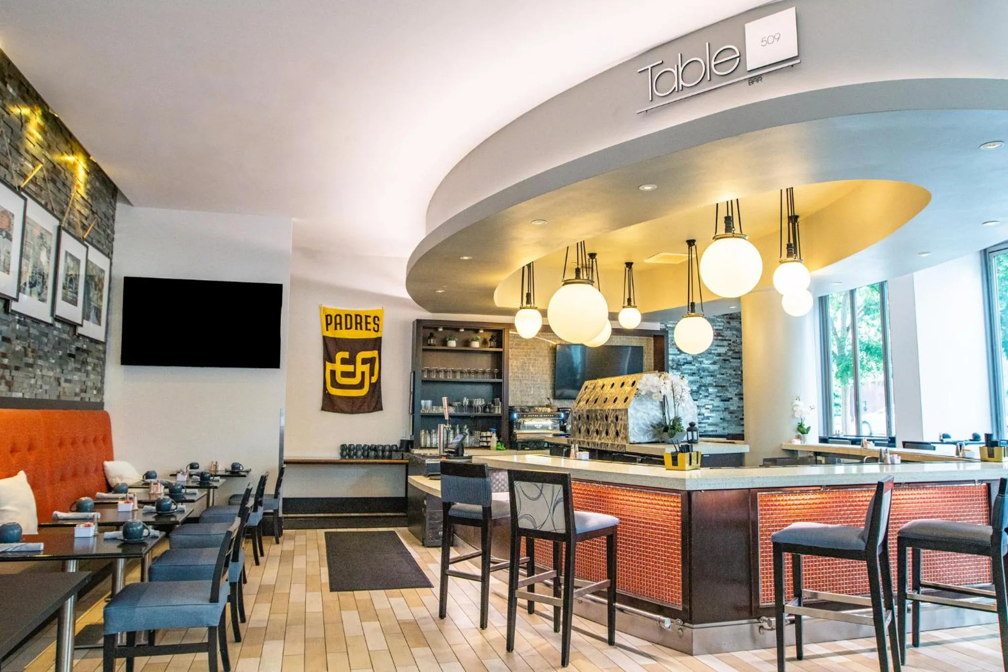 Restaurant/places to eat in Hotel Indigo San Diego - Gaslamp Quarter by IHG