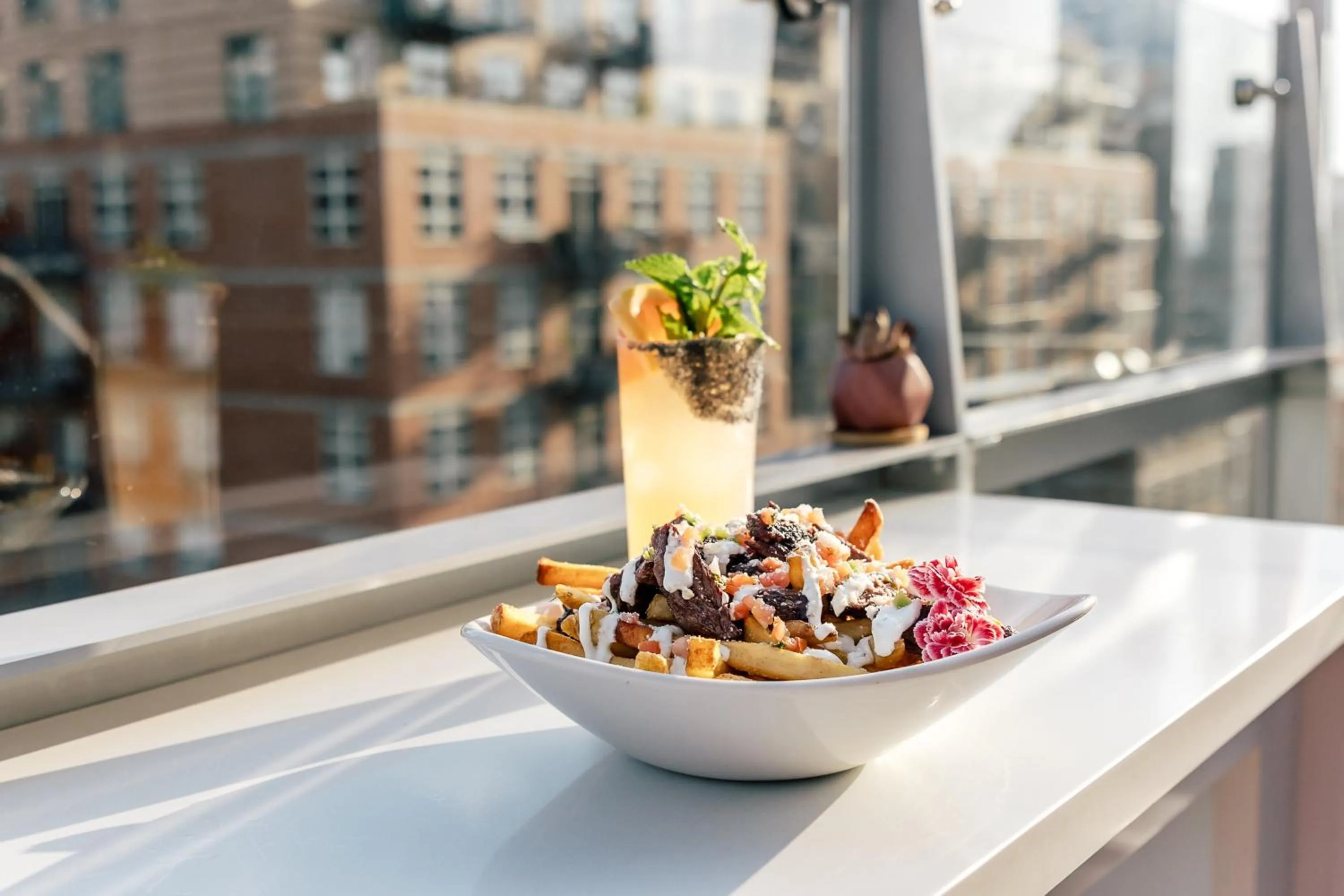 Restaurant/places to eat in Hotel Indigo San Diego - Gaslamp Quarter by IHG