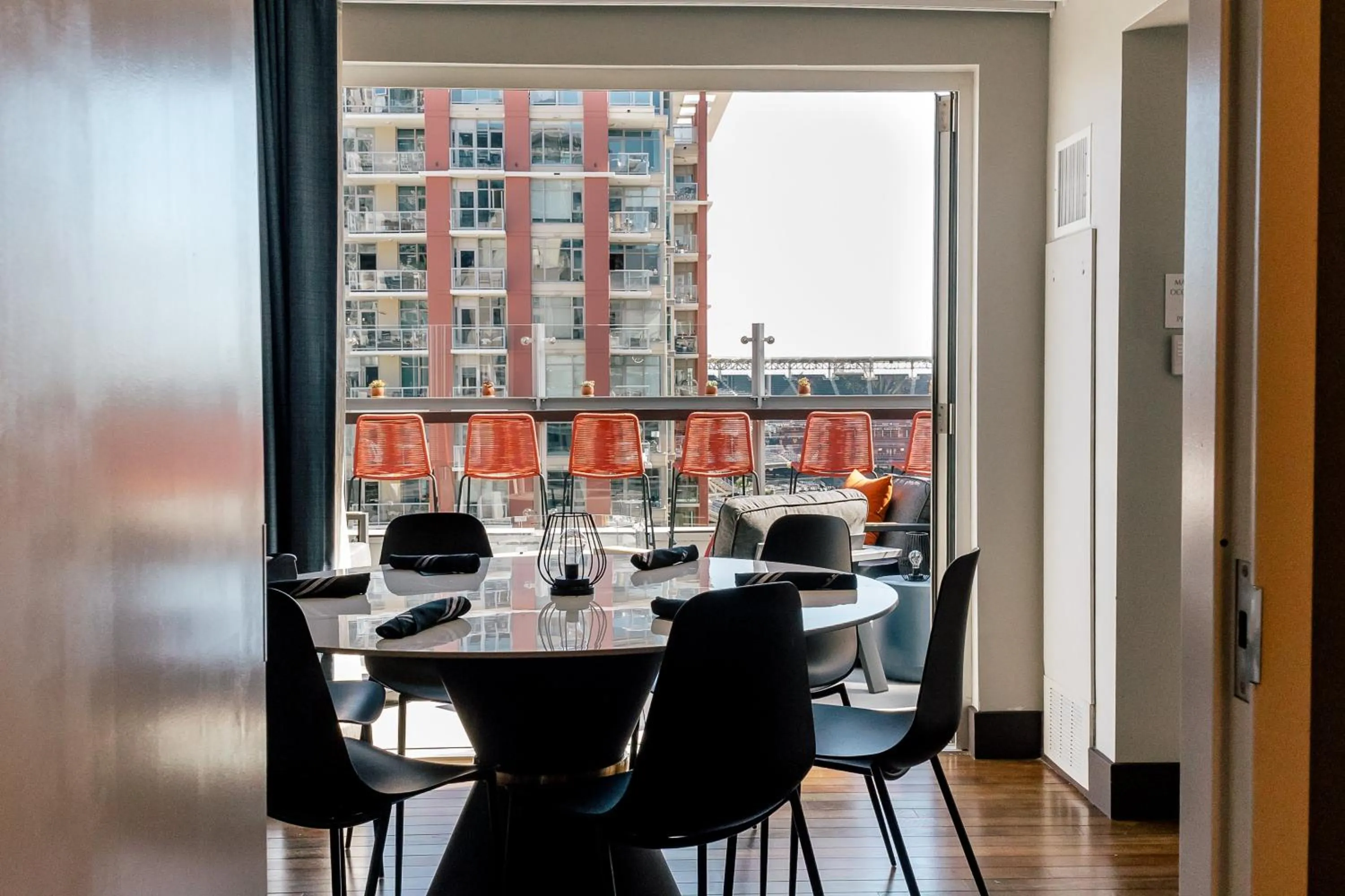 Restaurant/places to eat in Hotel Indigo San Diego - Gaslamp Quarter by IHG