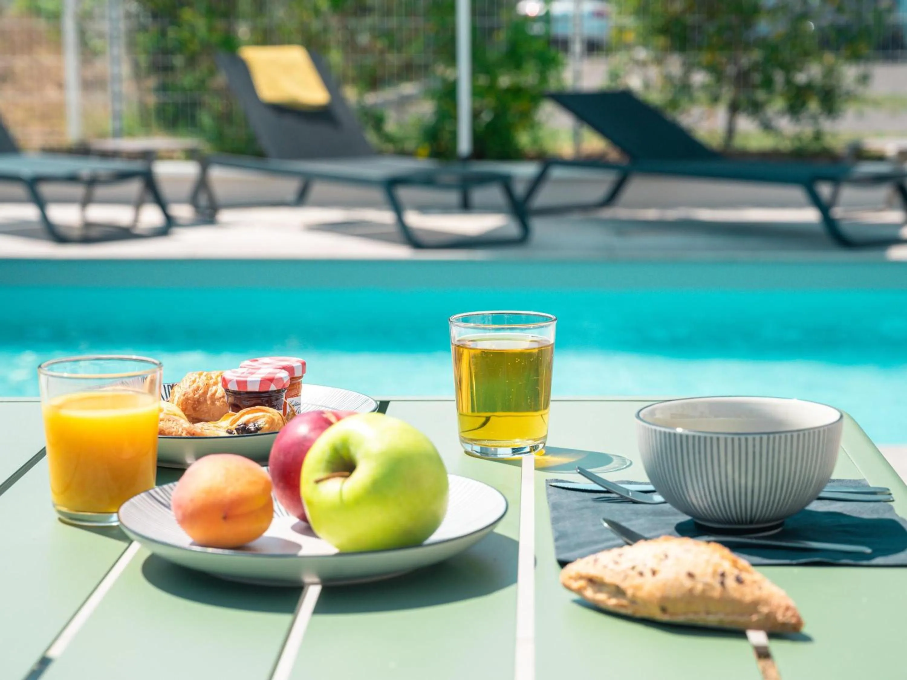 Breakfast in ibis Styles Lyon Meyzieu Arena Stadium