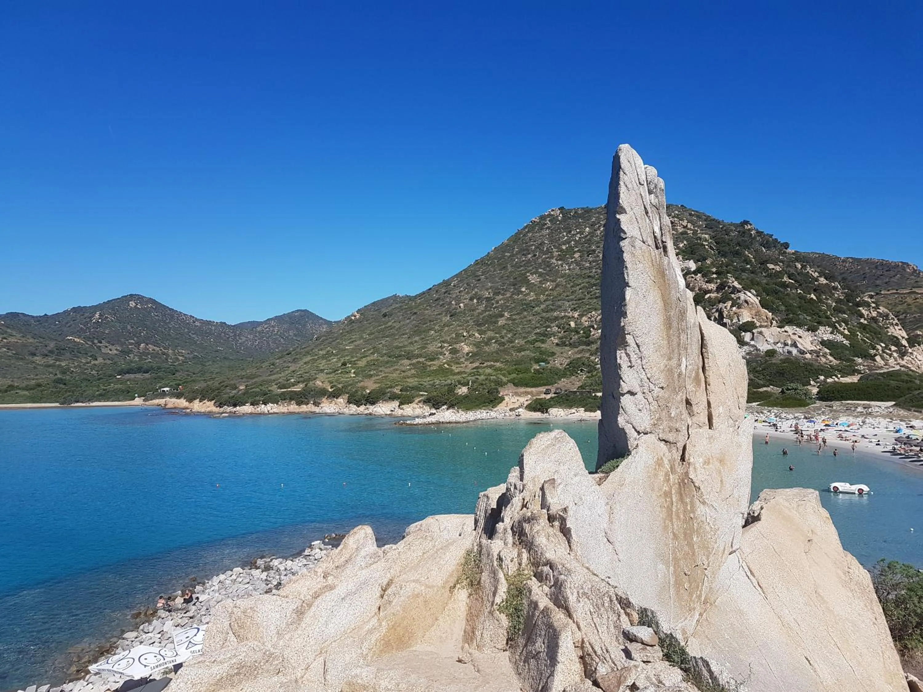 Beach in Acquachiara Rooms