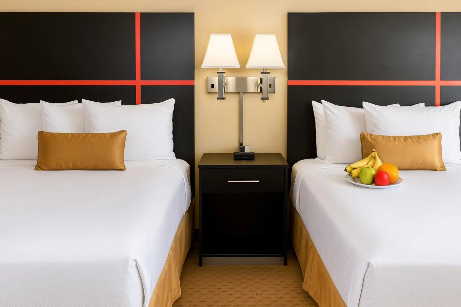 Bed in Chaparral Motor Inn