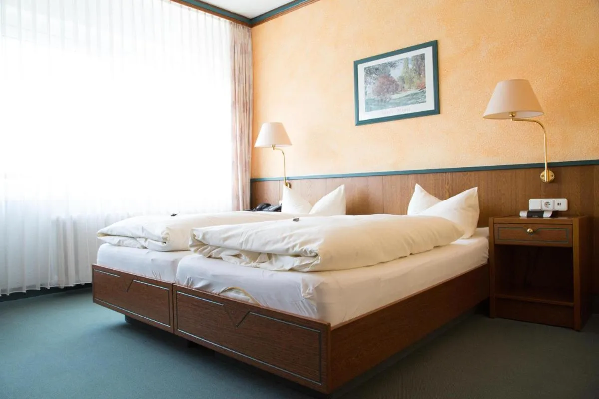 Bed in Hotel Reifenstein