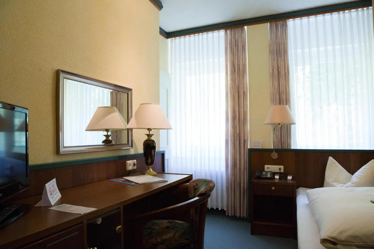 Decorative detail, Bed in Hotel Reifenstein