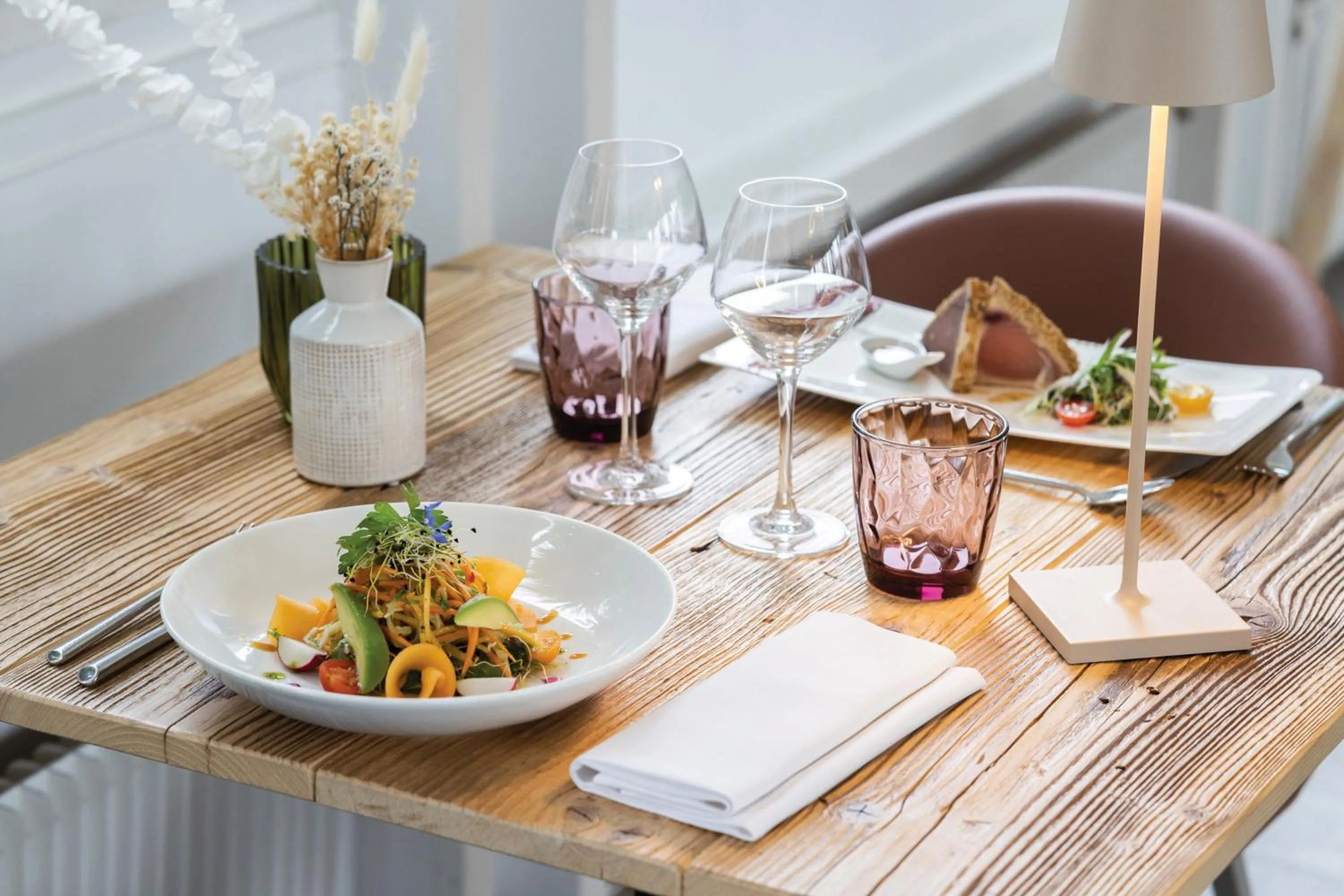 Restaurant/places to eat in Hotel Kastel & Spa avec piscine d'eau de mer chauffée et située à 50 m de l'hôtel