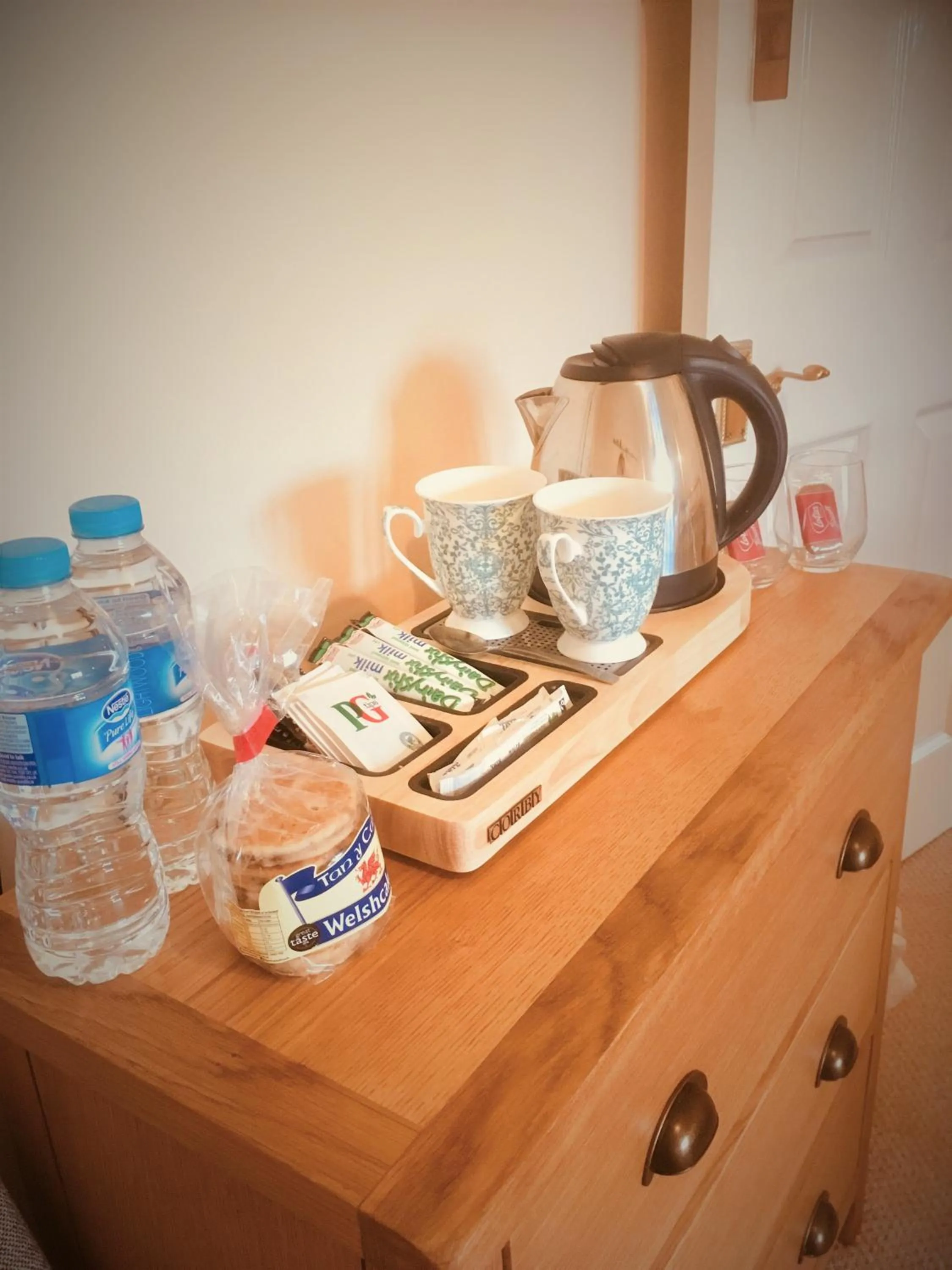 Food and drinks in Ty Mynydd Lodge