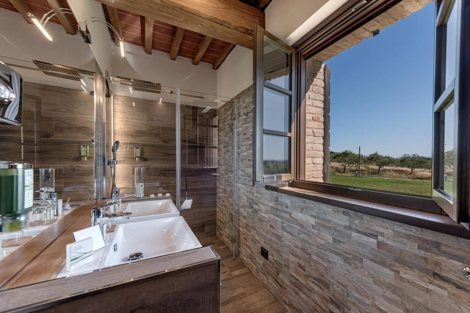 Bathroom in Terra Antica - Resort, Winery & SPA