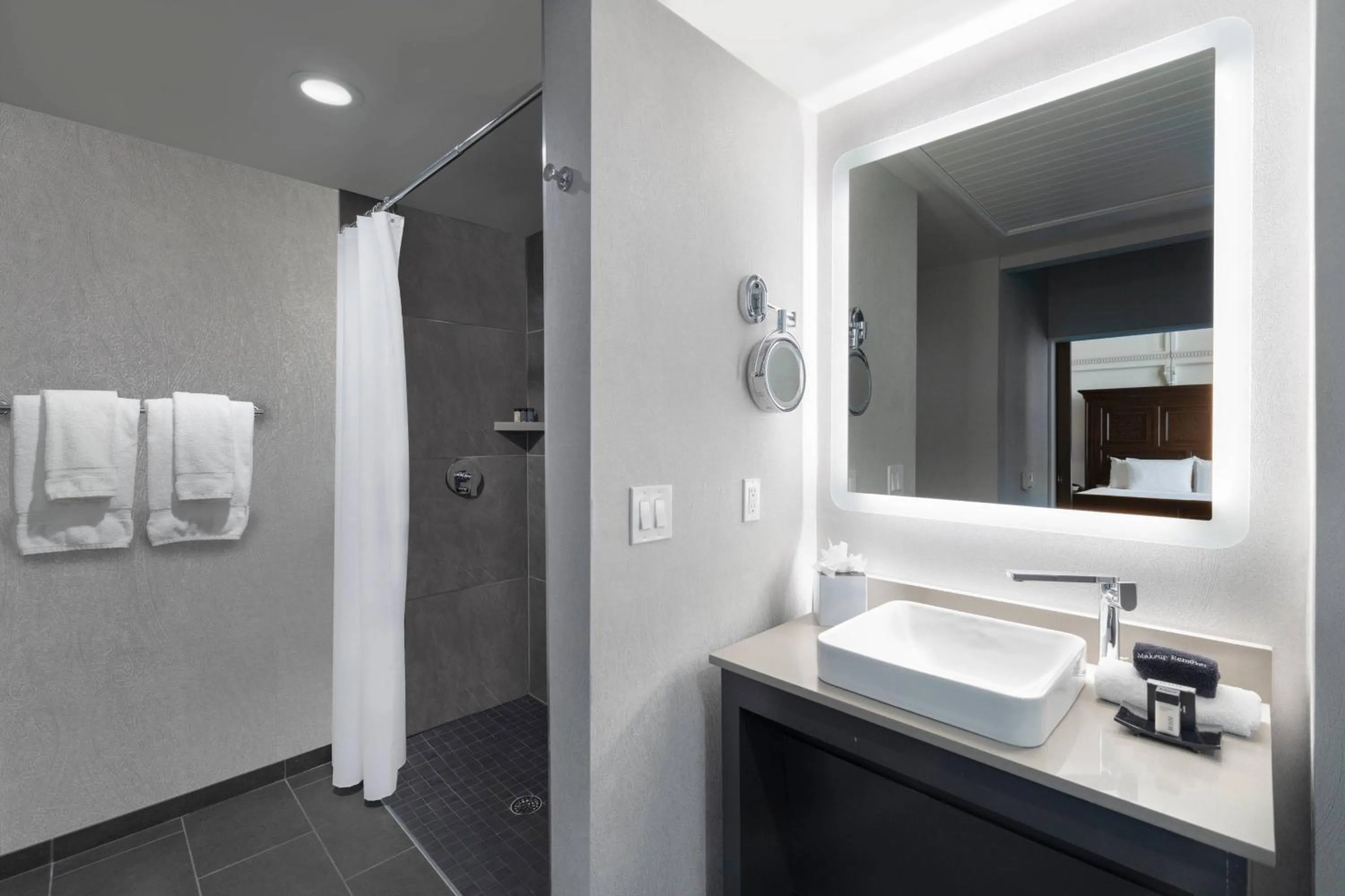 Bathroom in The Union Station Nashville Yards, Autograph Collection