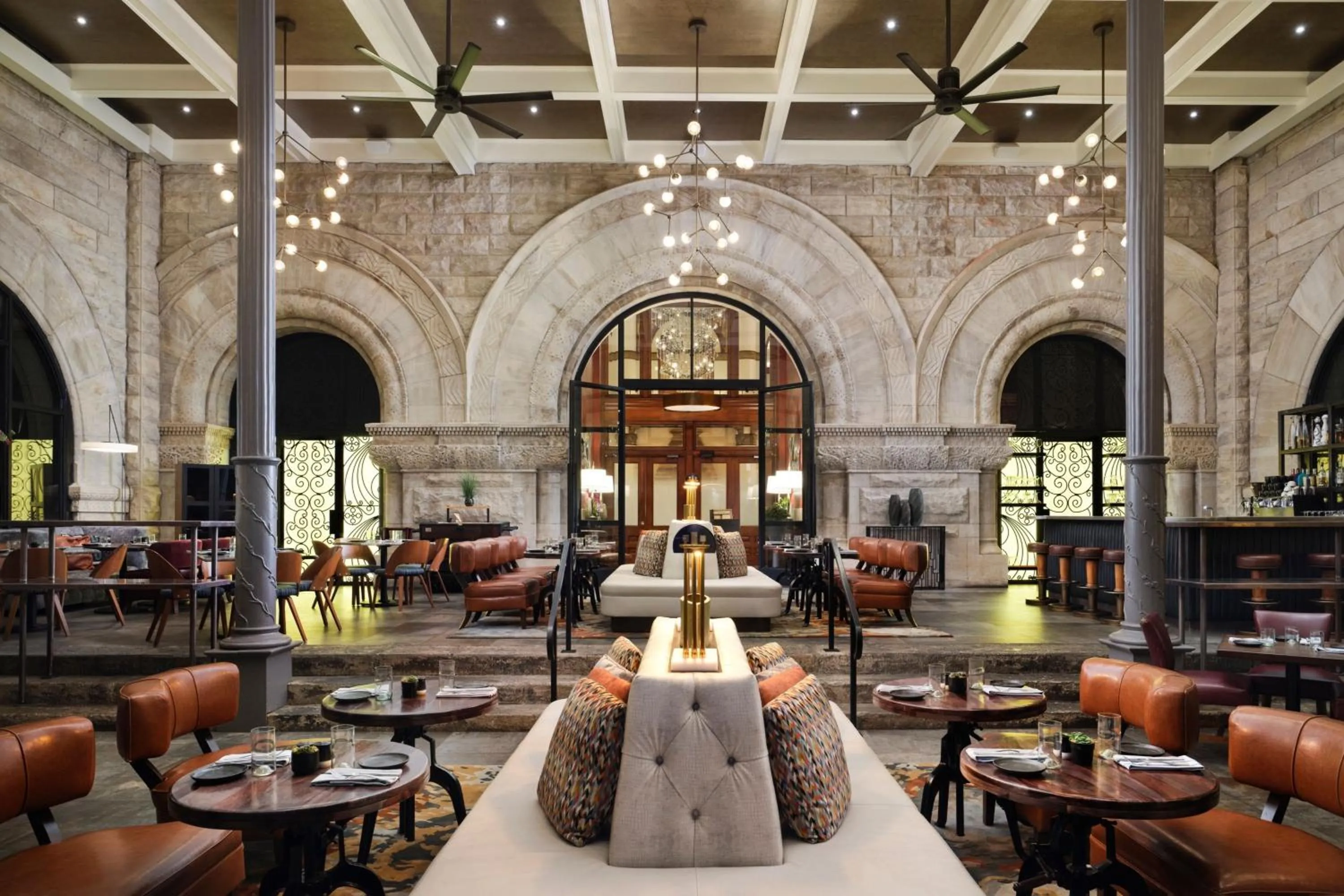 Restaurant/places to eat in The Union Station Nashville Yards, Autograph Collection