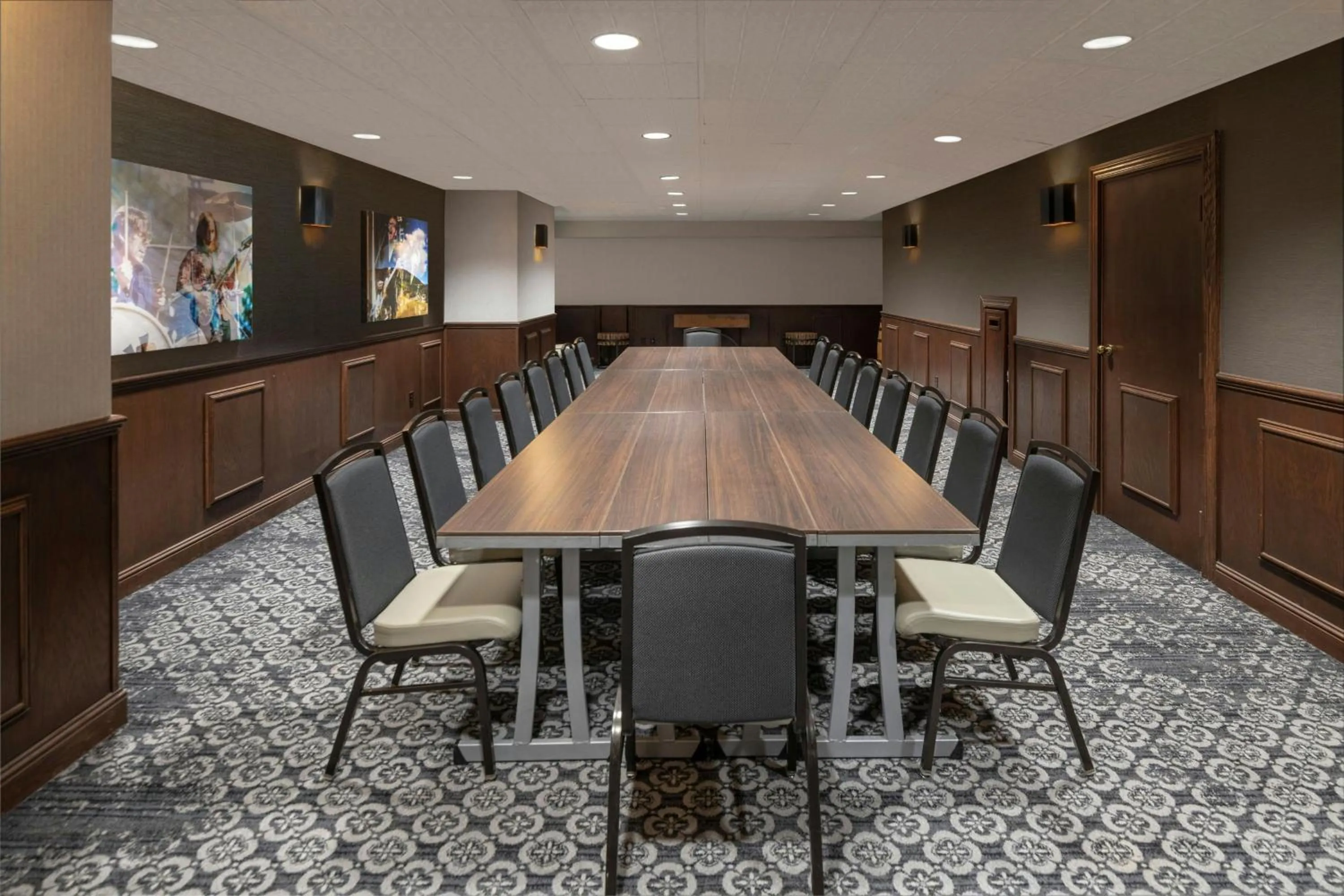 Meeting/conference room in The Union Station Nashville Yards, Autograph Collection