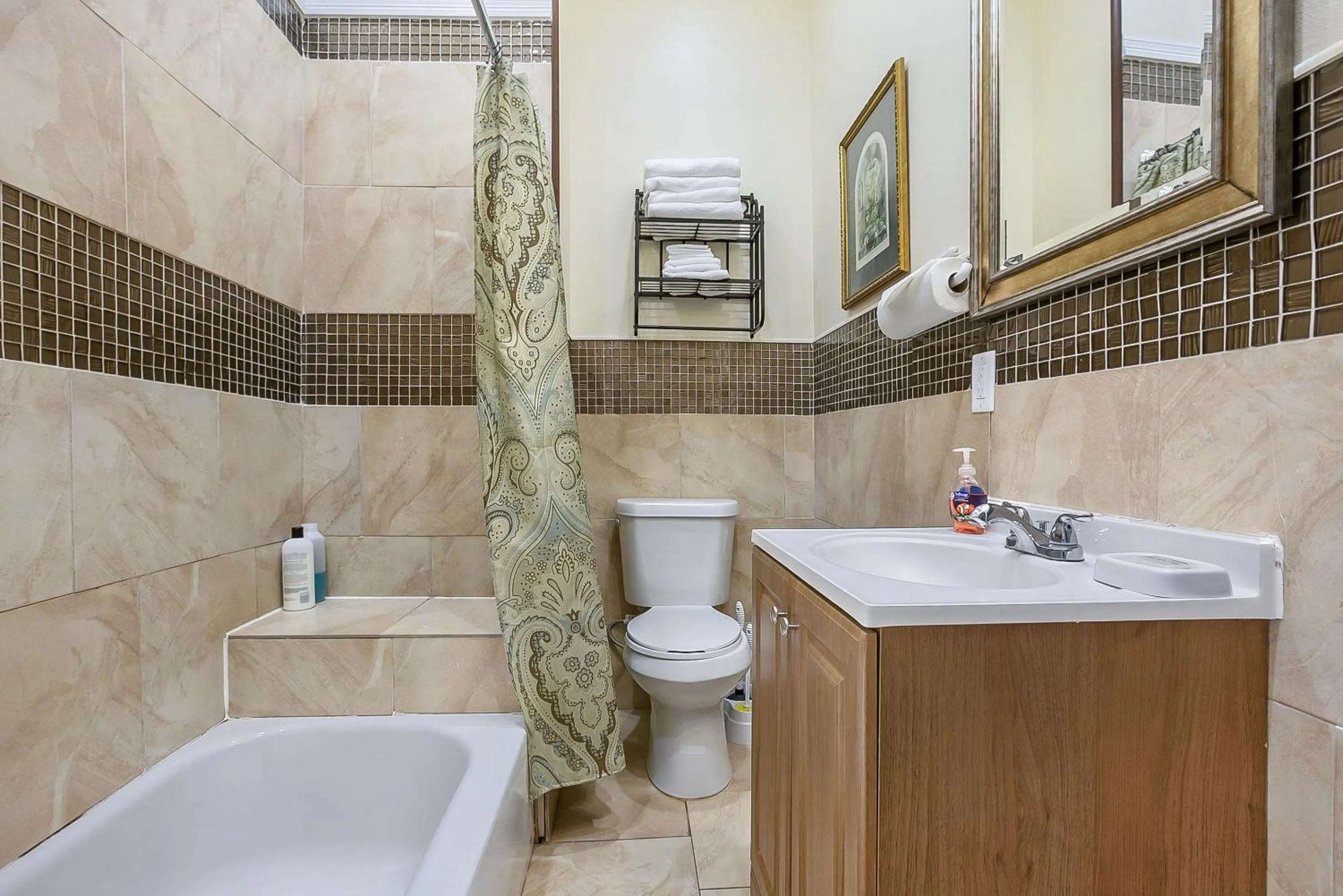 Bathroom in Modern 4BR Penthouse in Downtown by Hosteeva