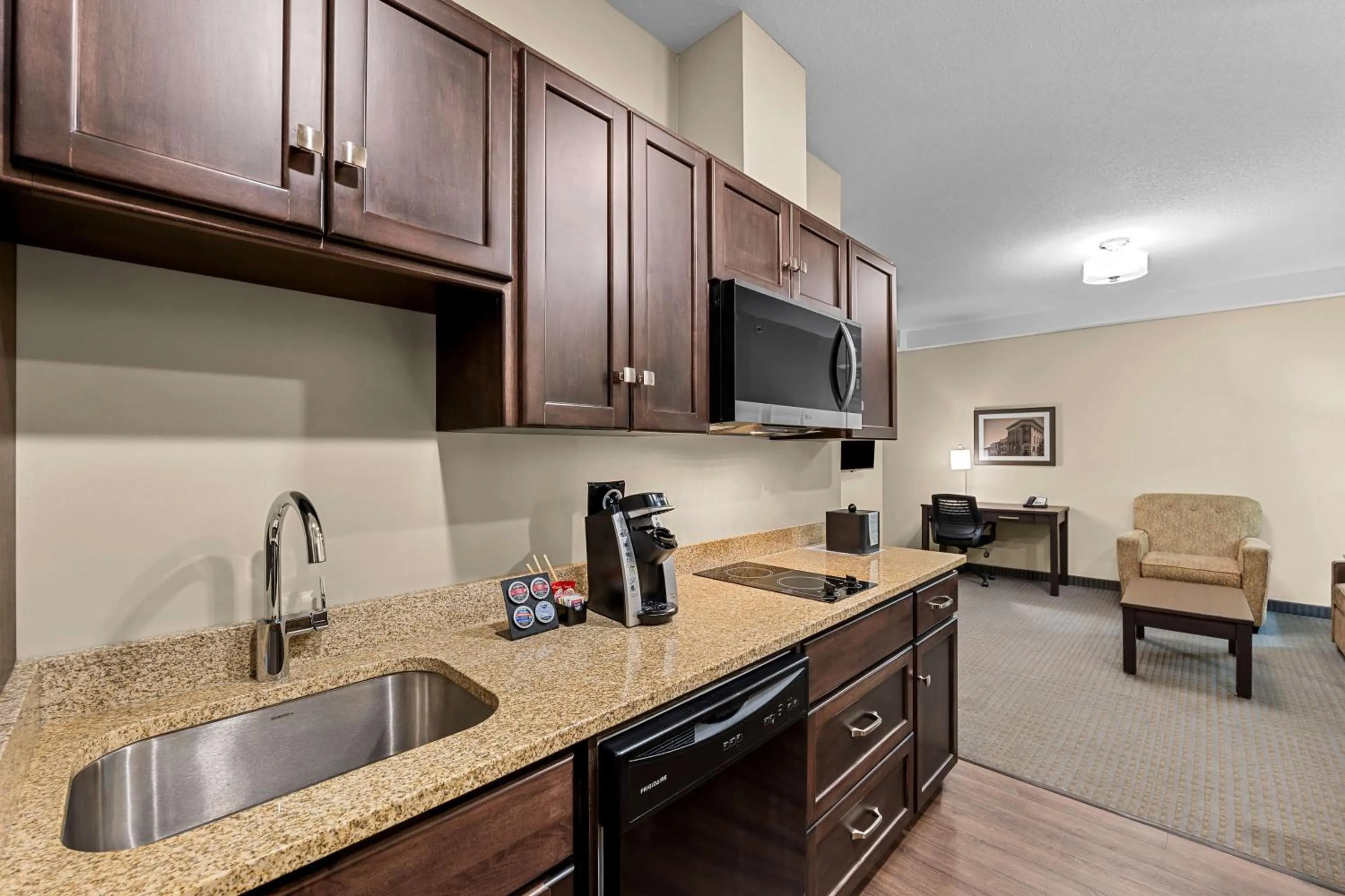 Photo of the whole room in Best Western Plus Lacombe Inn and Suites