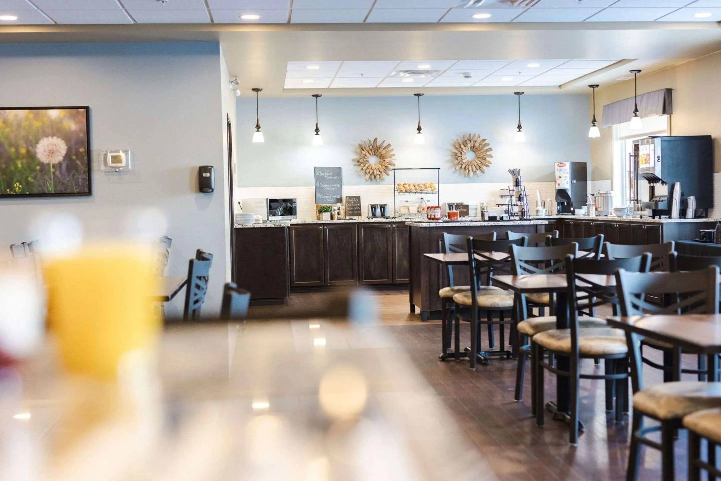 Breakfast in Best Western Plus Lacombe Inn and Suites