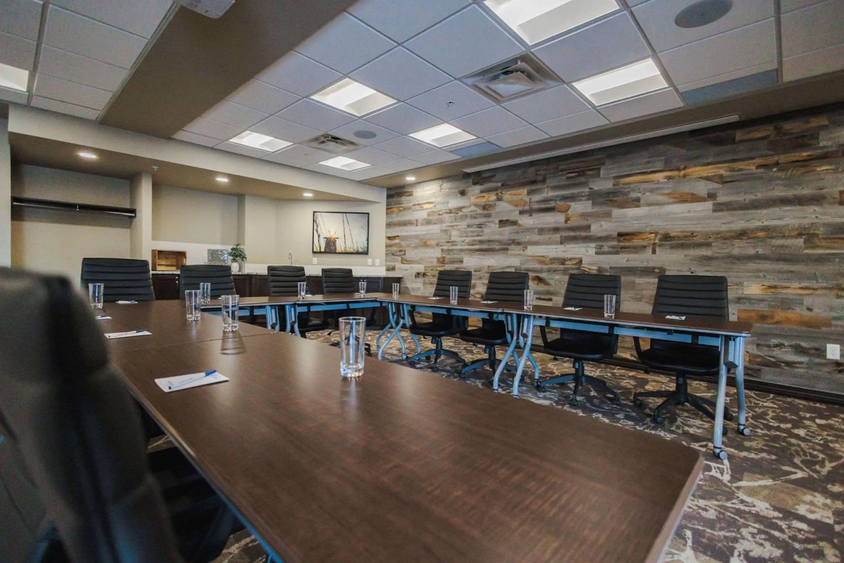 Meeting/conference room in Best Western Plus Lacombe Inn and Suites