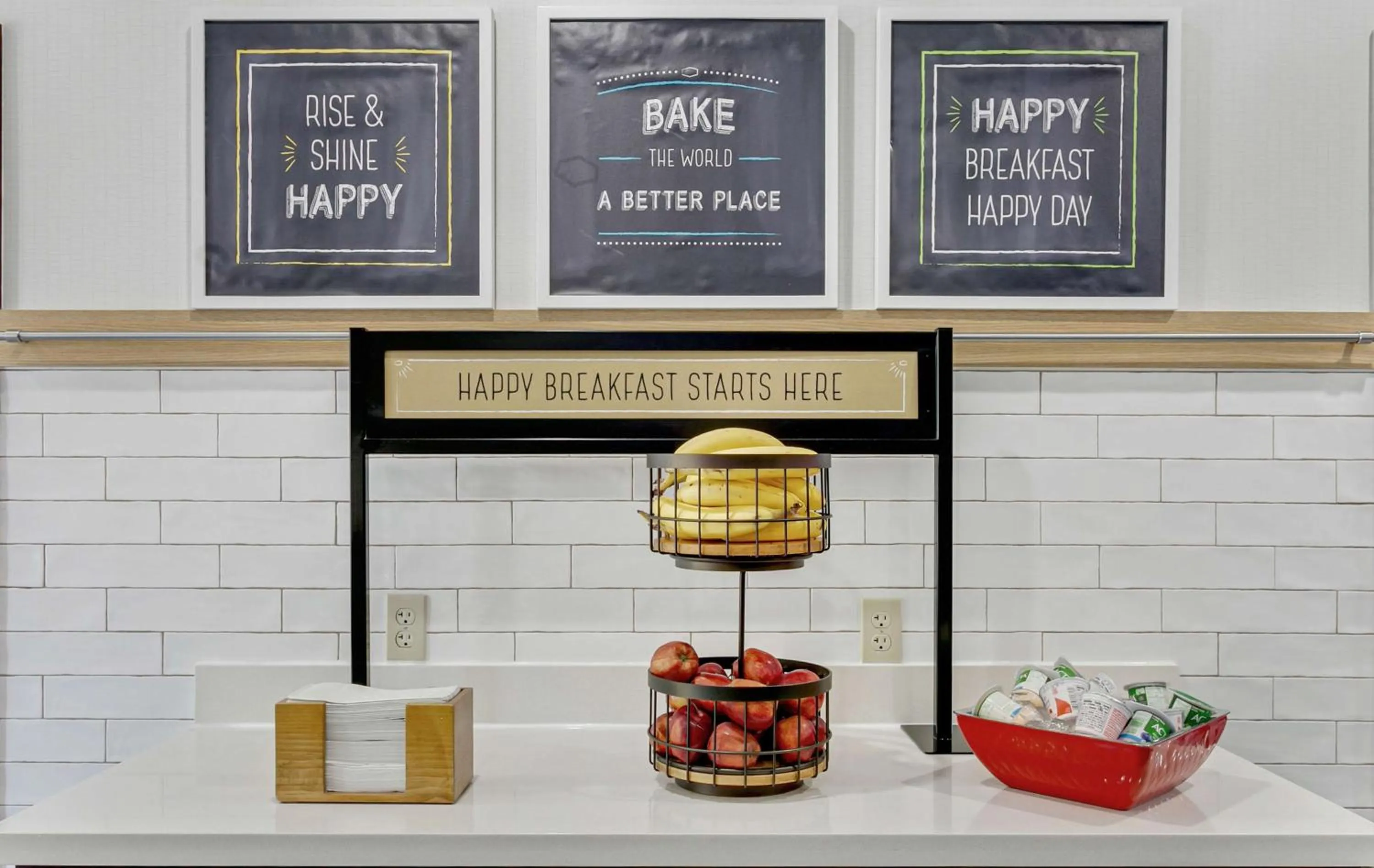 Breakfast in Hampton Inn Houston-Pearland, TX