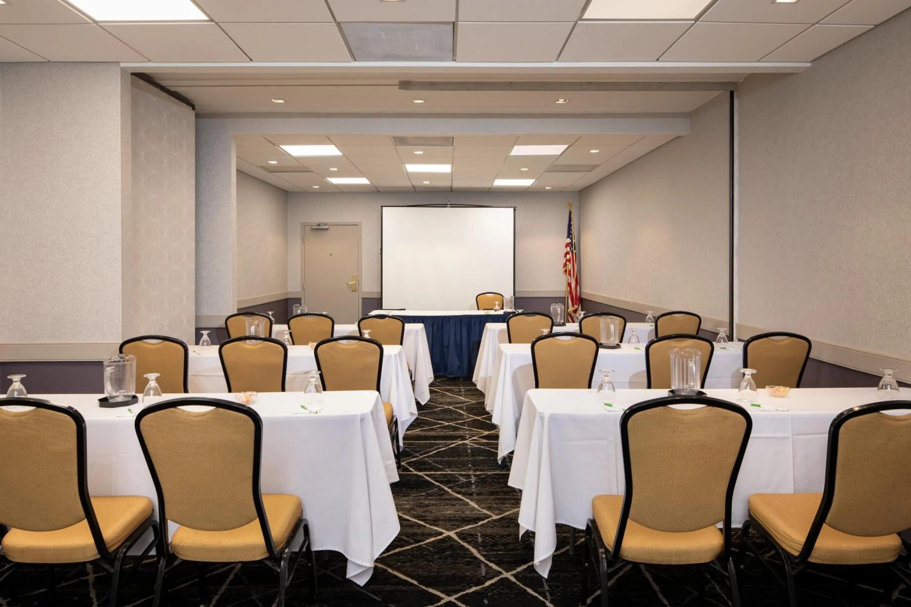 Meeting/conference room in Holiday Inn Washington-College Pk I-95