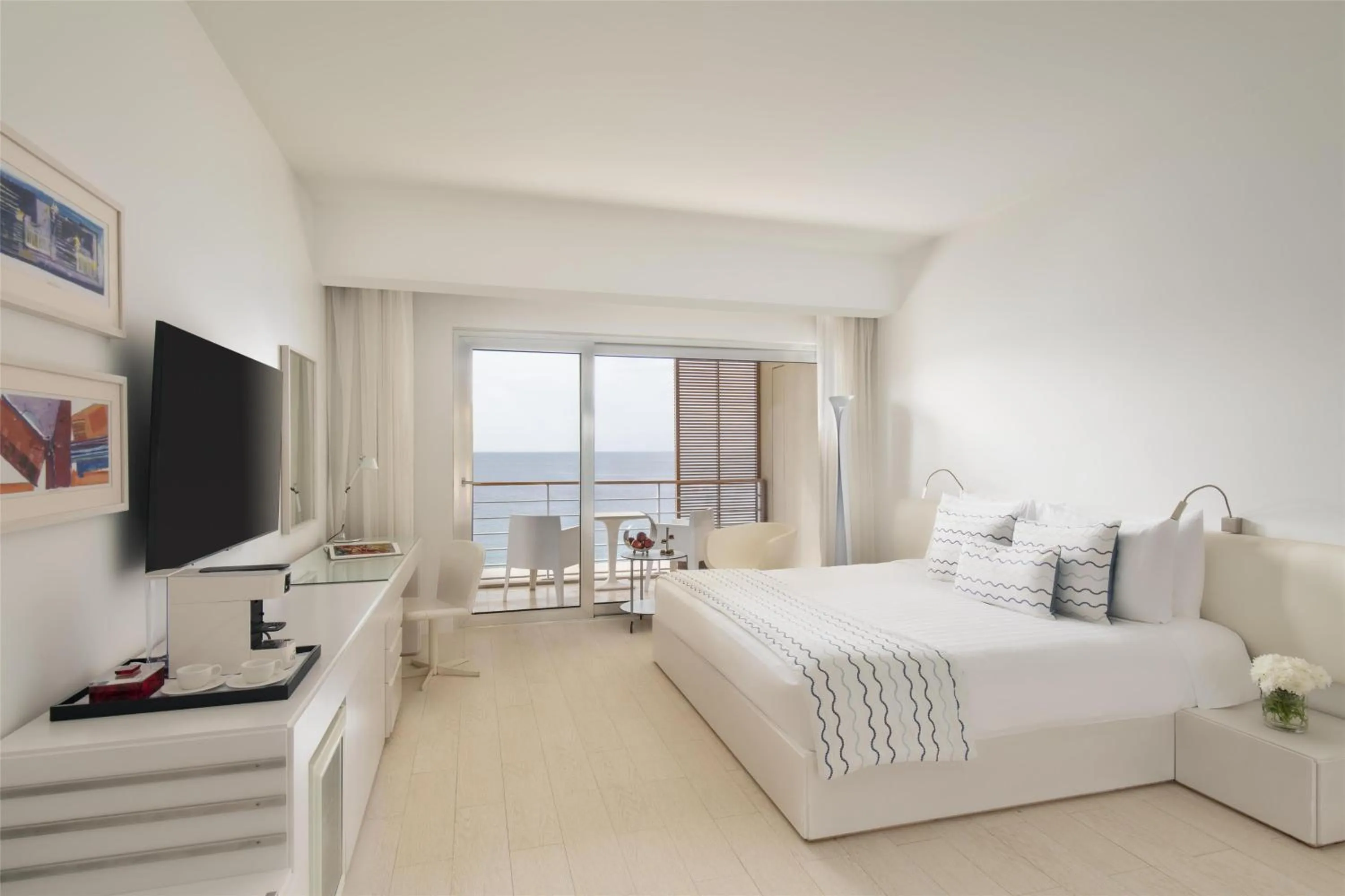 Bedroom, Bed in Kempinski Hotel Aqaba