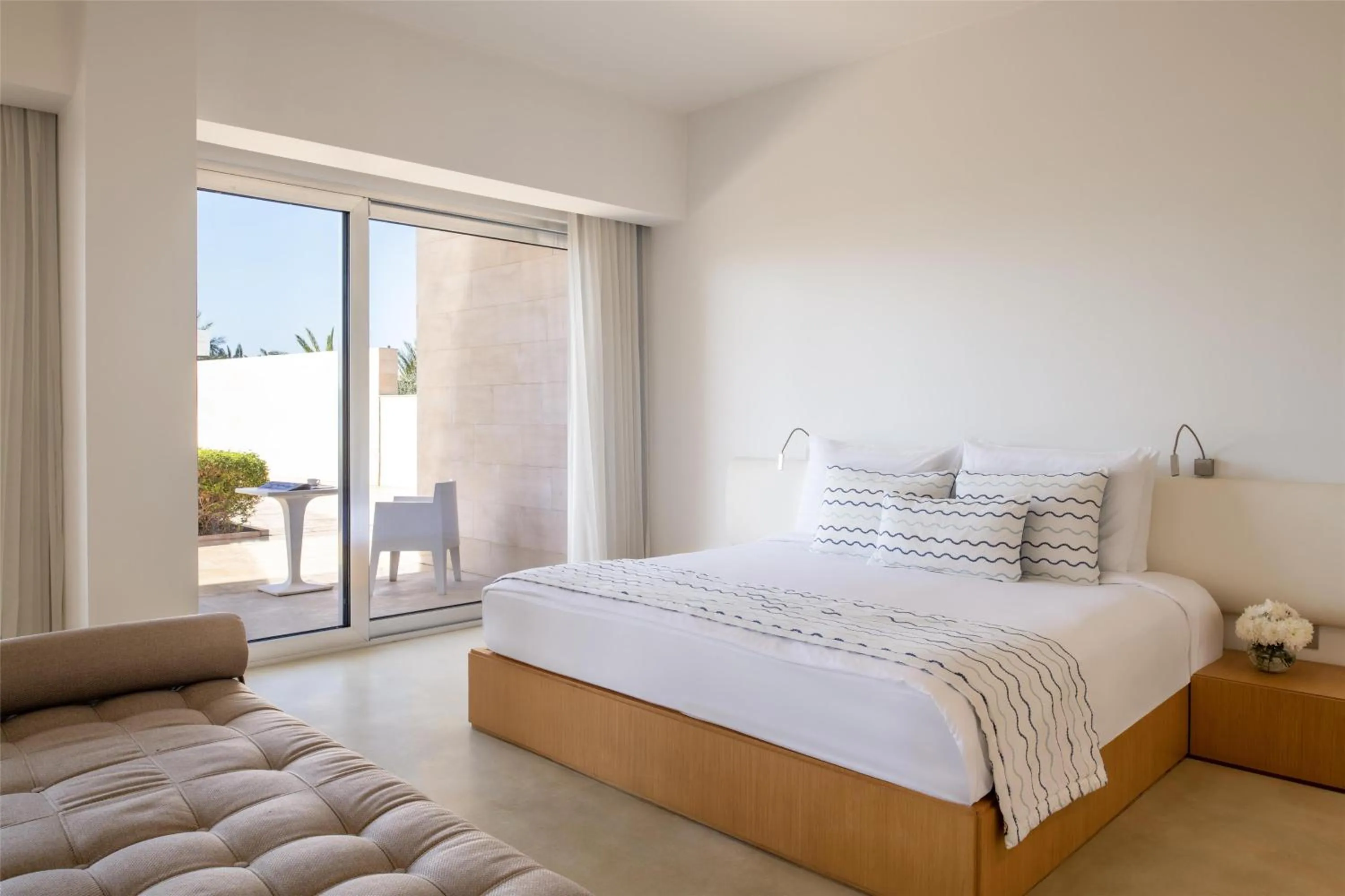 Photo of the whole room, Bed in Kempinski Hotel Aqaba