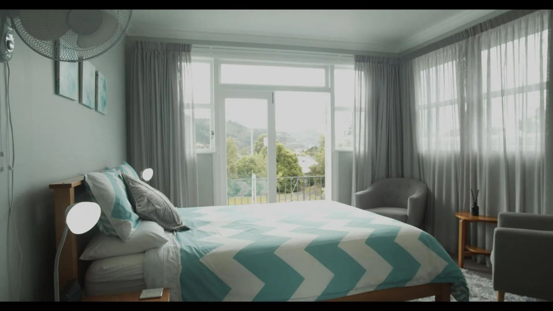 Bed in Top of the Town